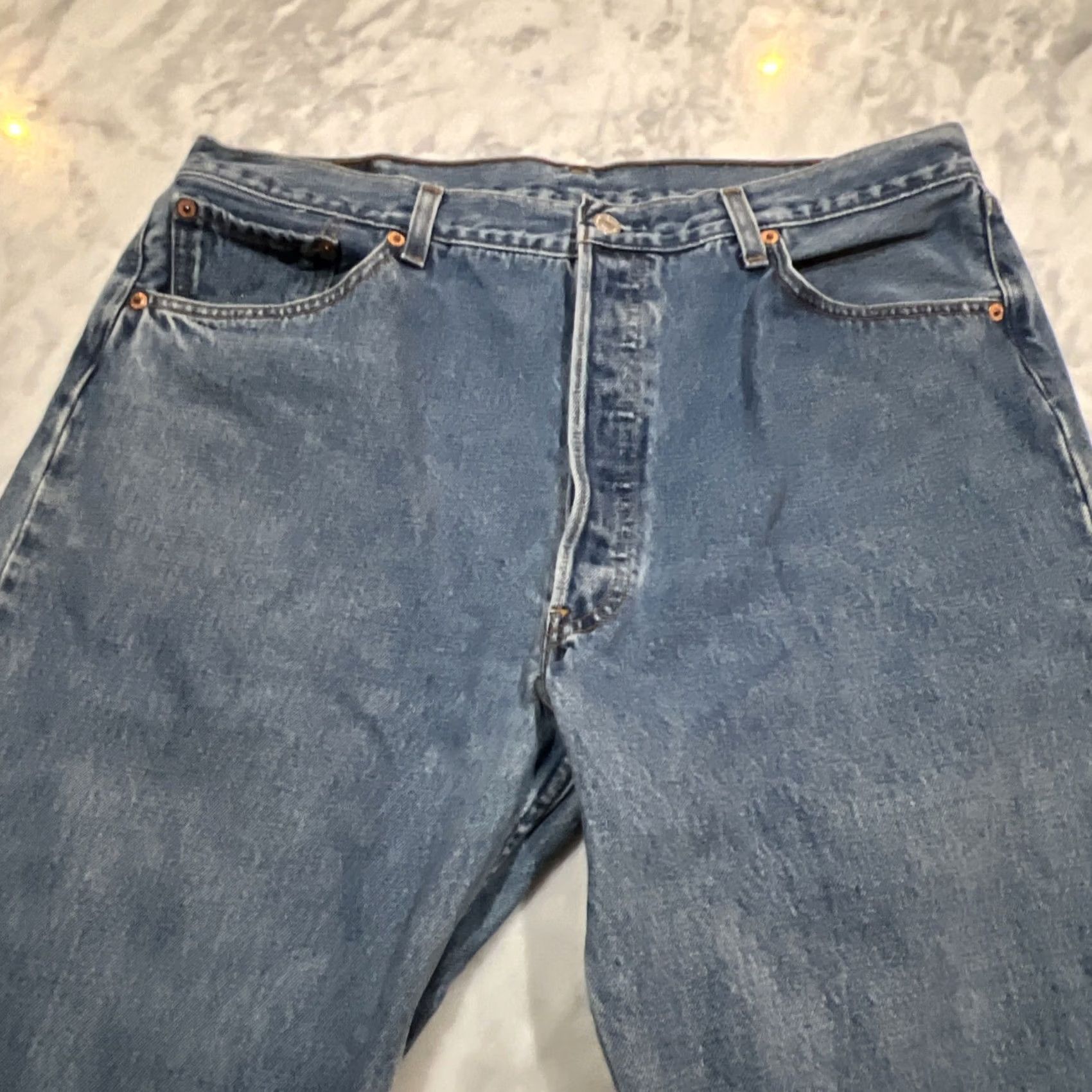 Levi's VINTAGE Levi's 501 Jeans Men Regular Fit Stamp Button Fly Blue 90s USA 38x34 33x34 (Adjusted to include key details) Size US 36 / EU 52 - 5 Thumbnail