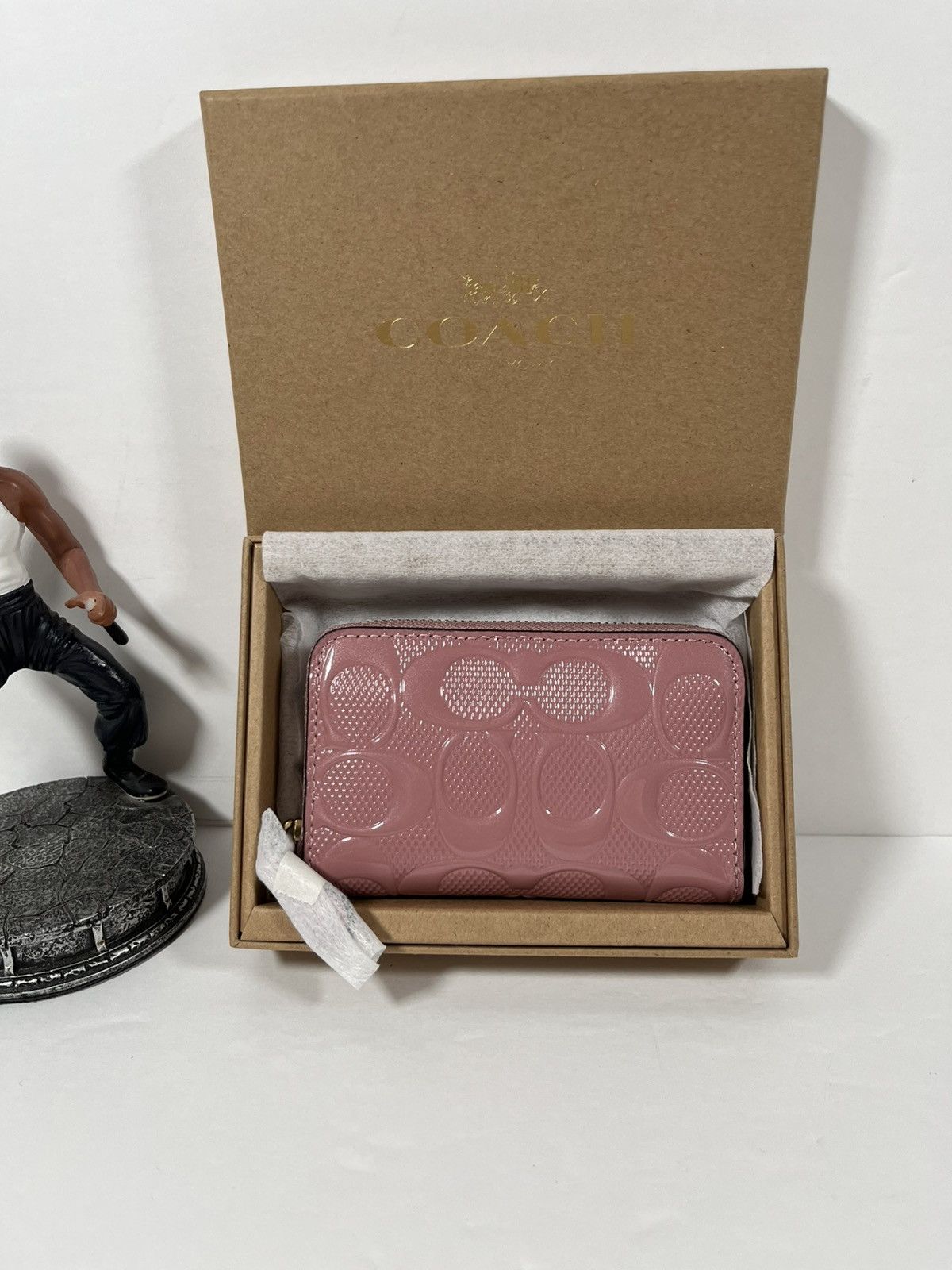 Coach Coach boxed Small Signature Patent Leather Zip Around Wallet Size ONE SIZE - 3 Thumbnail