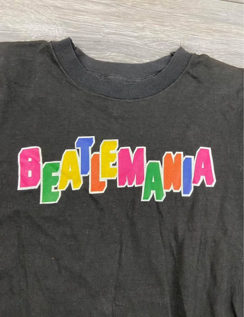 Hanes Vintage 60’s Beatlemania Mania T-shirt* small Hanes usa Size S / US 4 / IT 40 - 2 Thumbnail