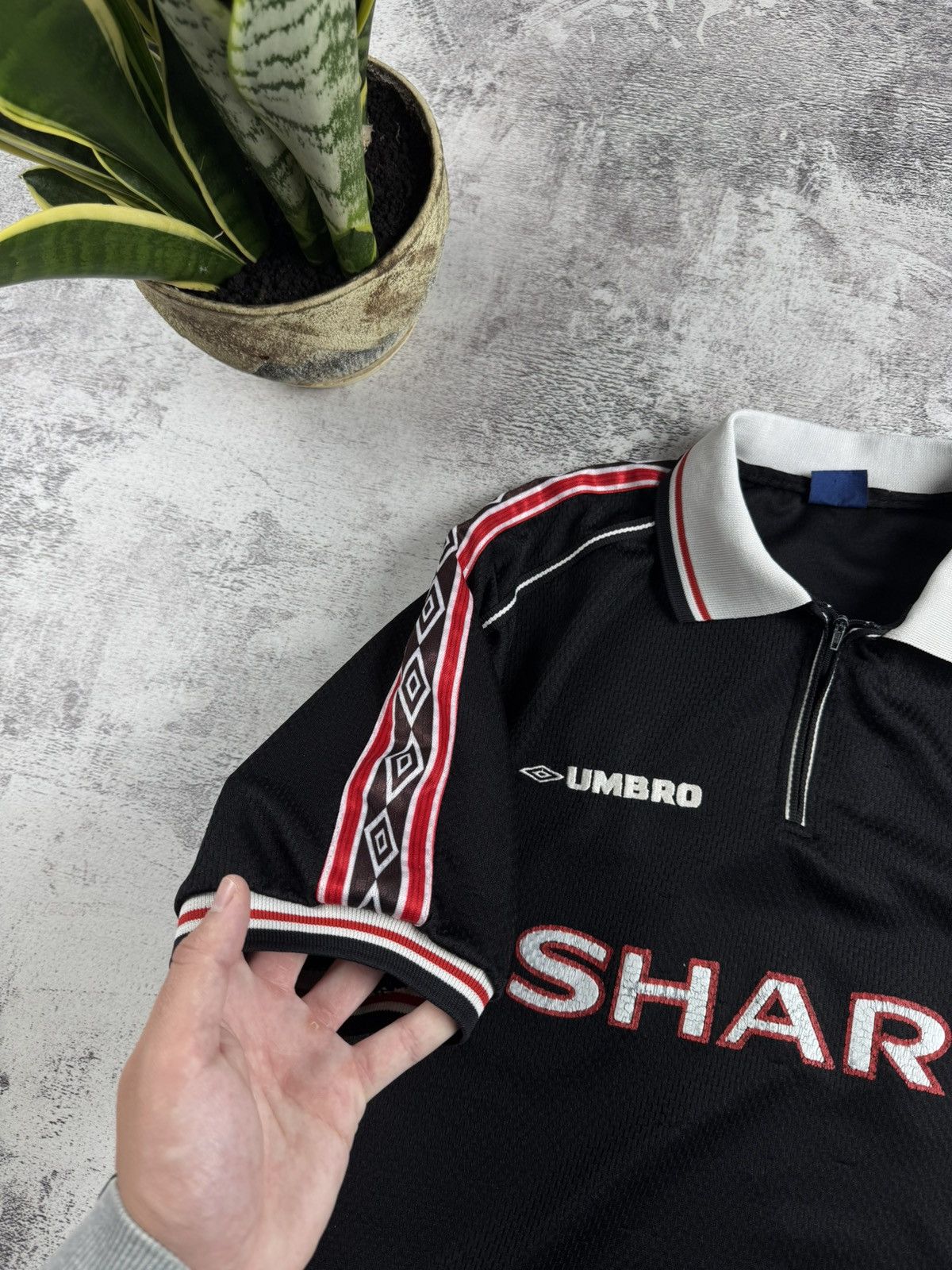 Umbro Manchester United MU 1998 Soccer Football Shirt Jersey Polo Size US XL / EU 56 / 4 - 8 Thumbnail