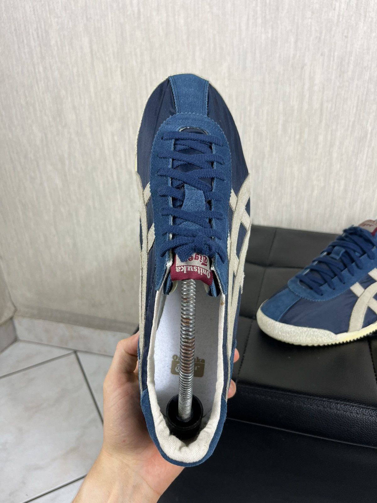 Asics Vintage OG Asics Onitsuka Tiger y2k suede sneakers shoes low Size US 10.5 / EU 43-44 - 11 Thumbnail