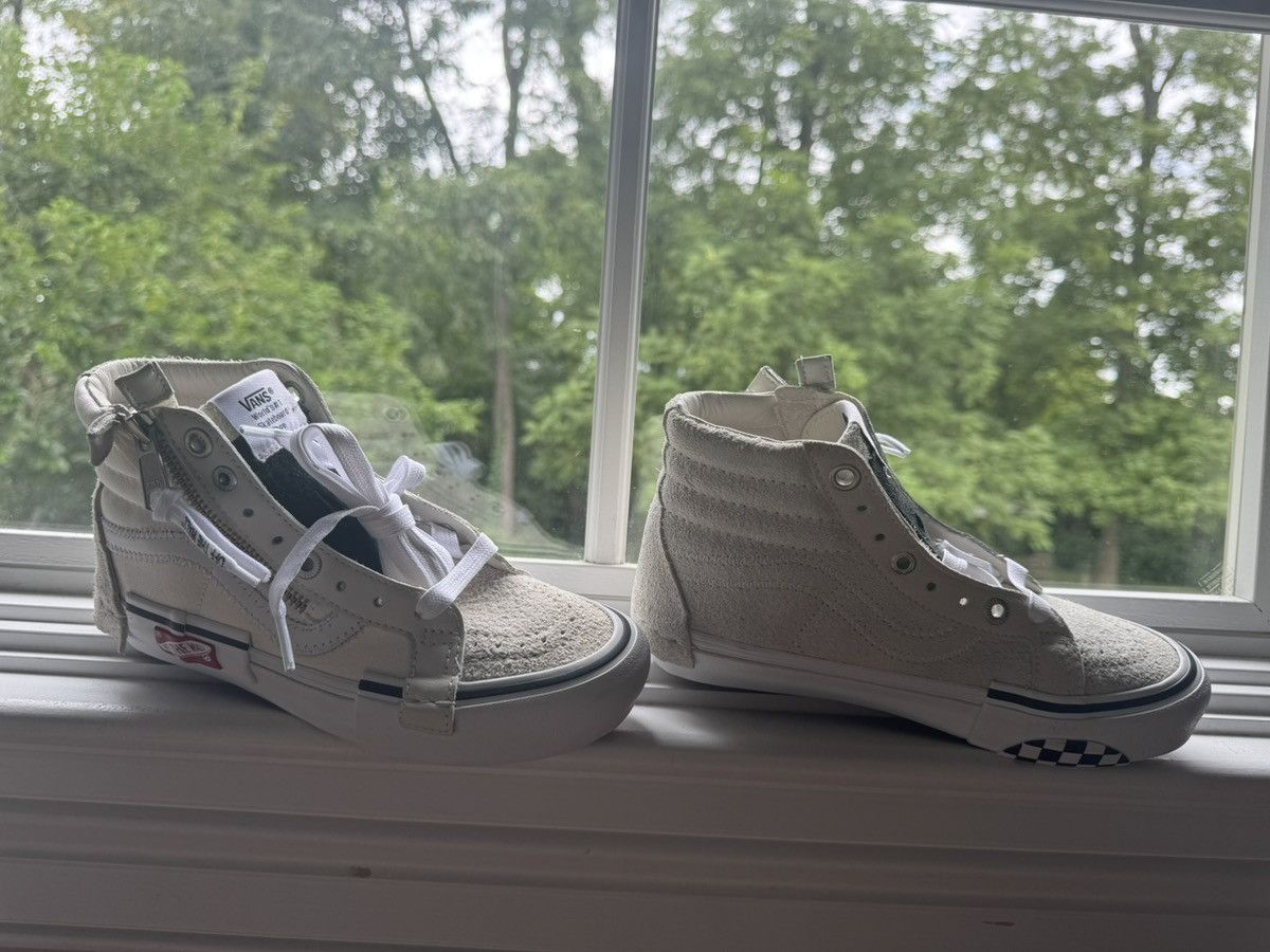 Vans Men’s 4.5 SK8-Hi Cap LX Deconstructed Marshmallow Mastermind Size US 5 / EU 37 - 5 Thumbnail