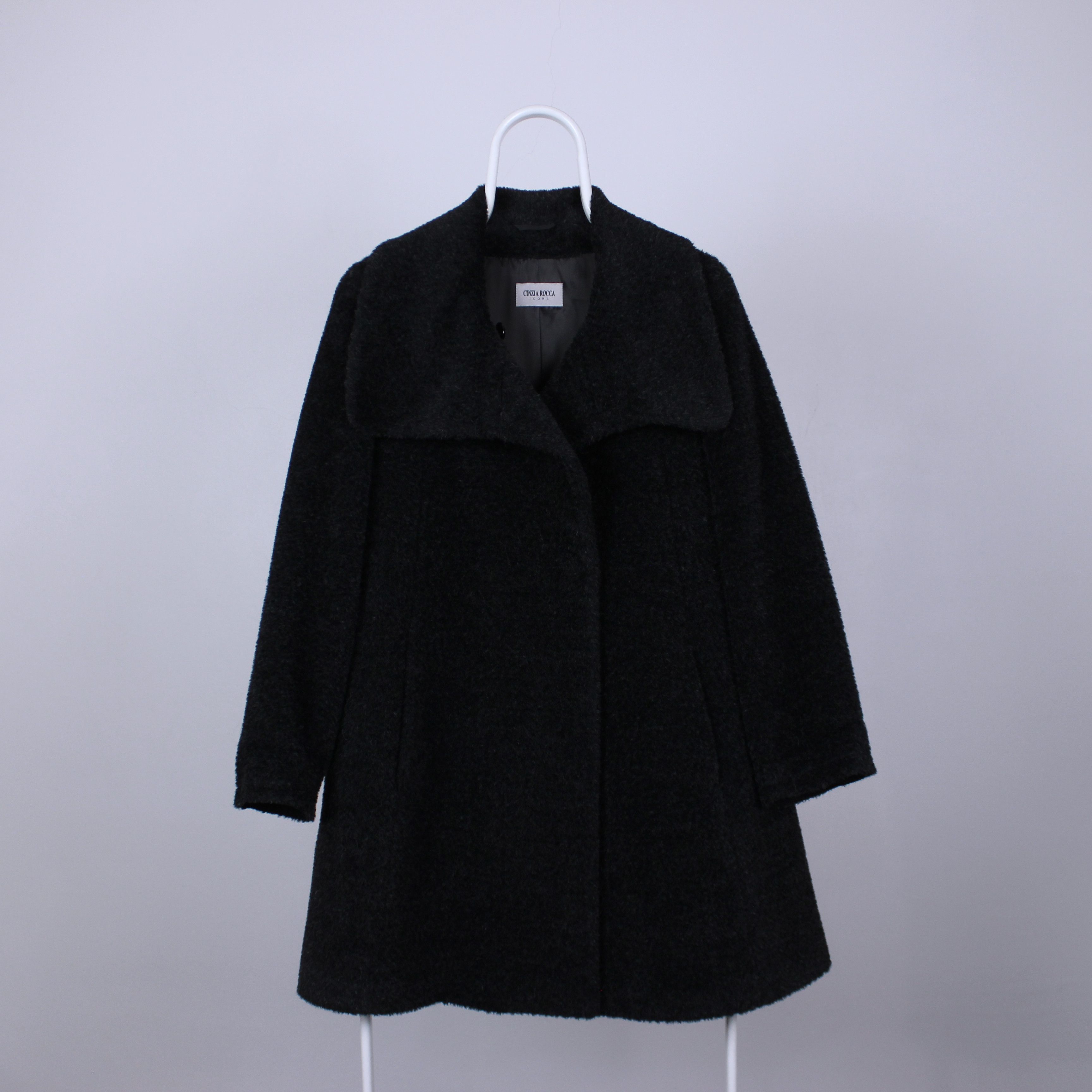 Cinzia Rocca Cinzia Rocca coat jacket alpaca wool rare US 6 Size M / US 6-8 / IT 42-44 - 2 Thumbnail