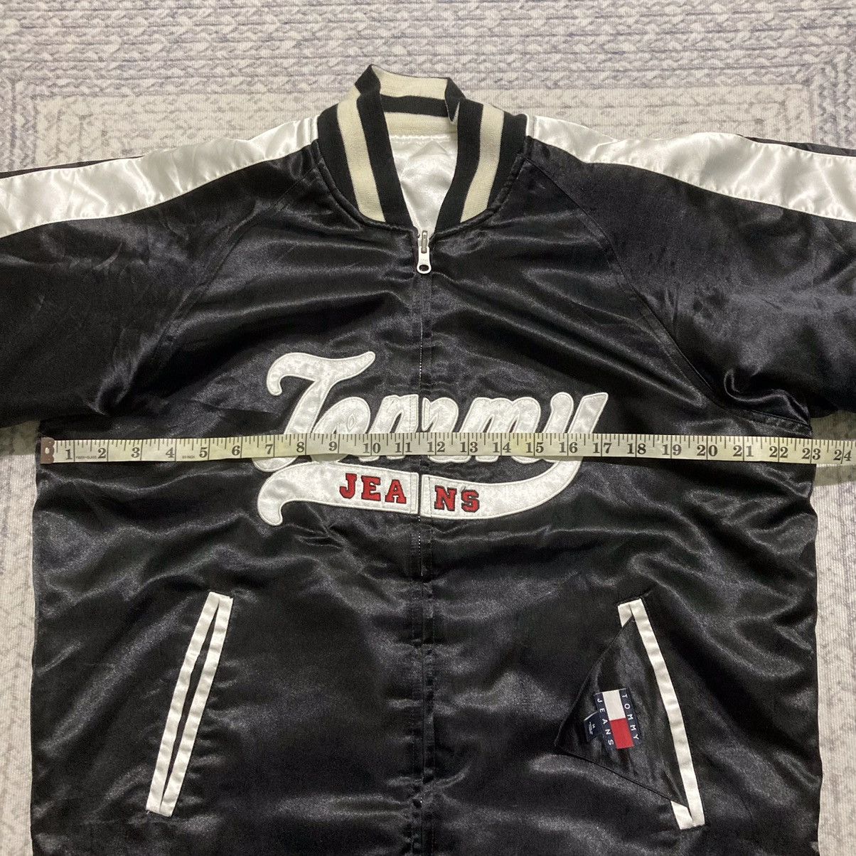 Tommy Hilfiger × Tommy Jeans × Vintage Rare Vintage Tommy Jeans Bomber/Sukajan Jacket Size US L / EU 52-54 / 3 - 10 Thumbnail