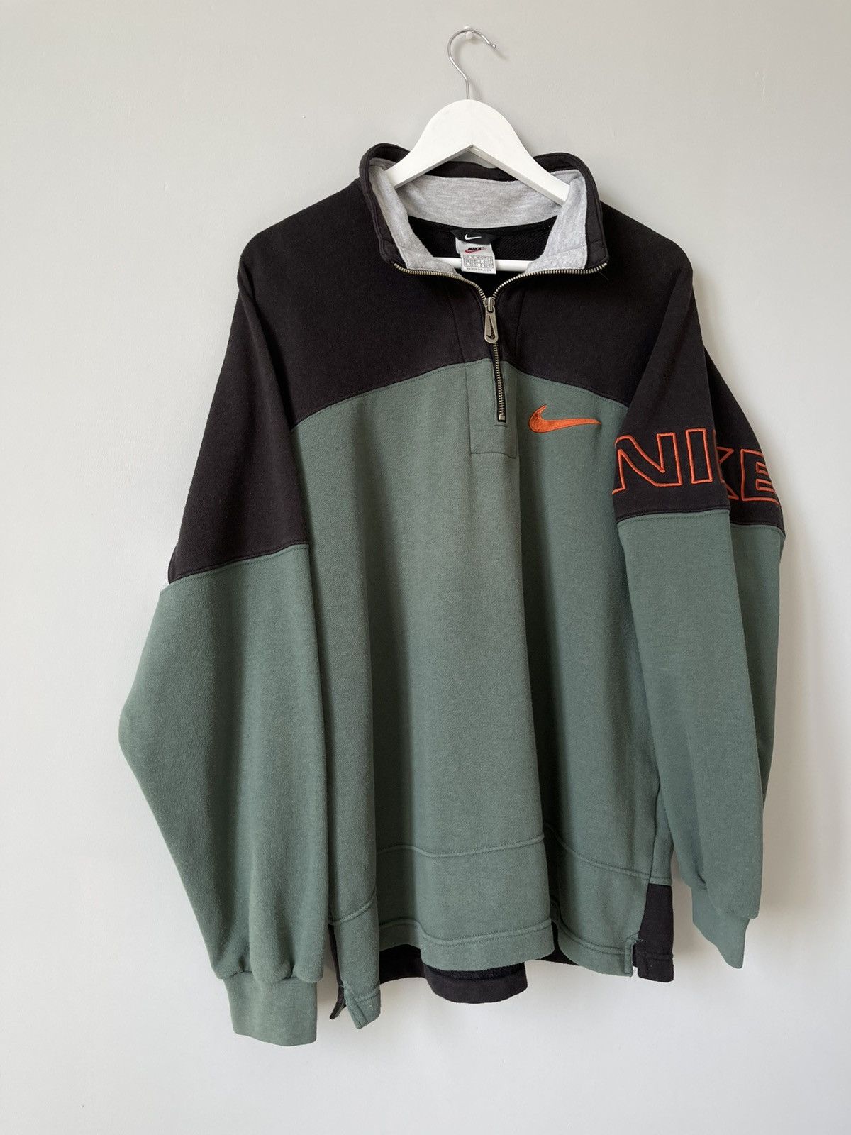 Nike 90's Vintage Nike 1/4 Zip Sweatshirt Y2k Rare Spell Out Logo Size US M / EU 48-50 / 2 - 6 Thumbnail