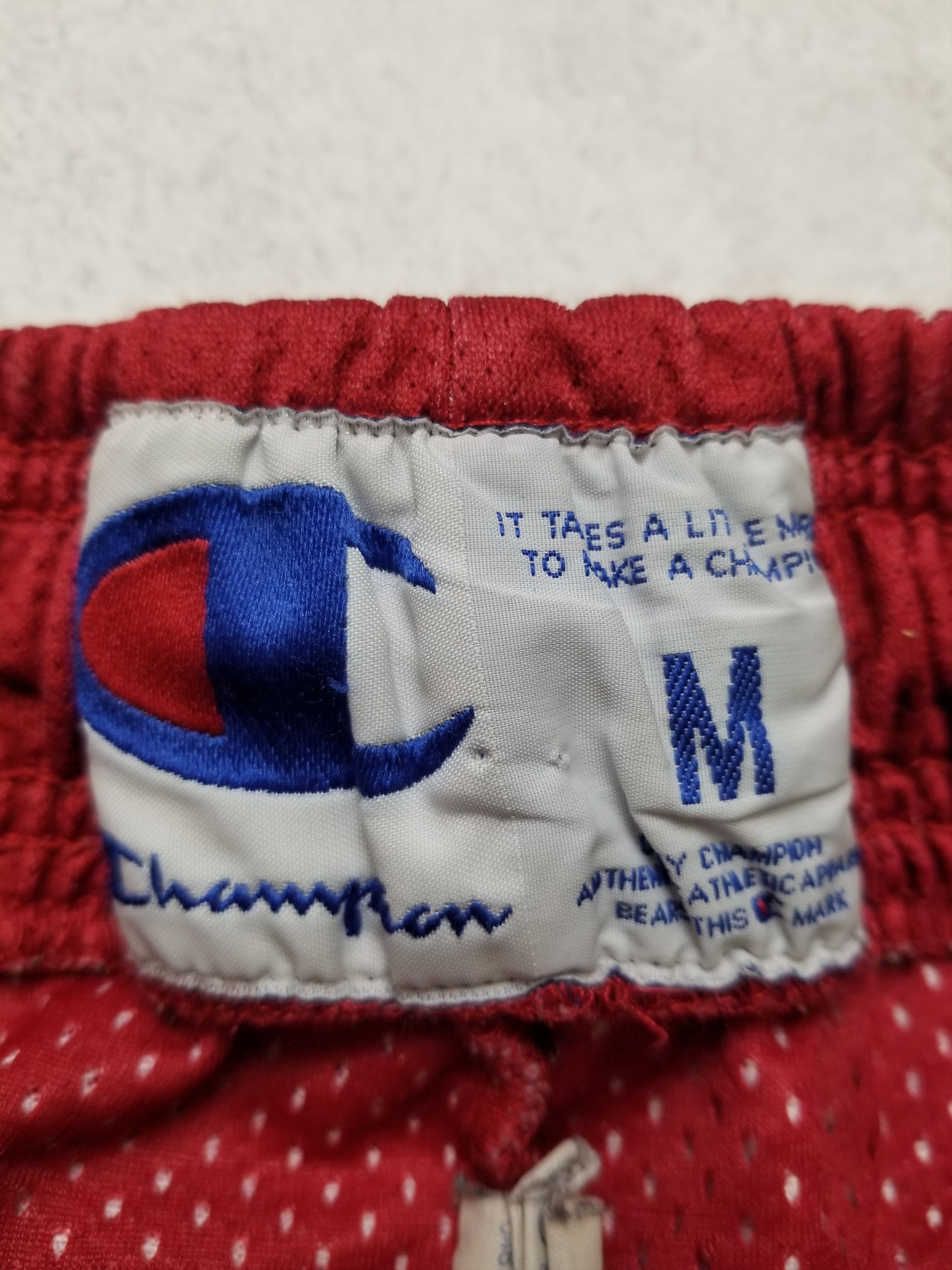 Champion Vintage Champion Miami Heat NBA Basketball Shorts Size M Size US 32 / EU 48 - 6 Thumbnail