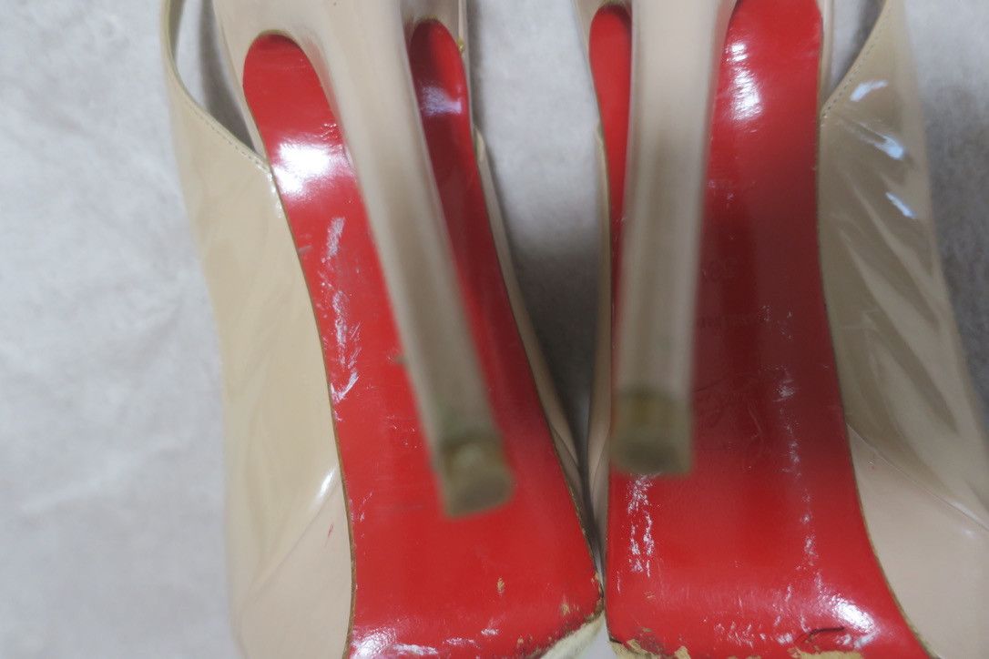 Christian Louboutin Nude Platfom Pumps Size US 8.5 / IT 38.5 - 14 Thumbnail