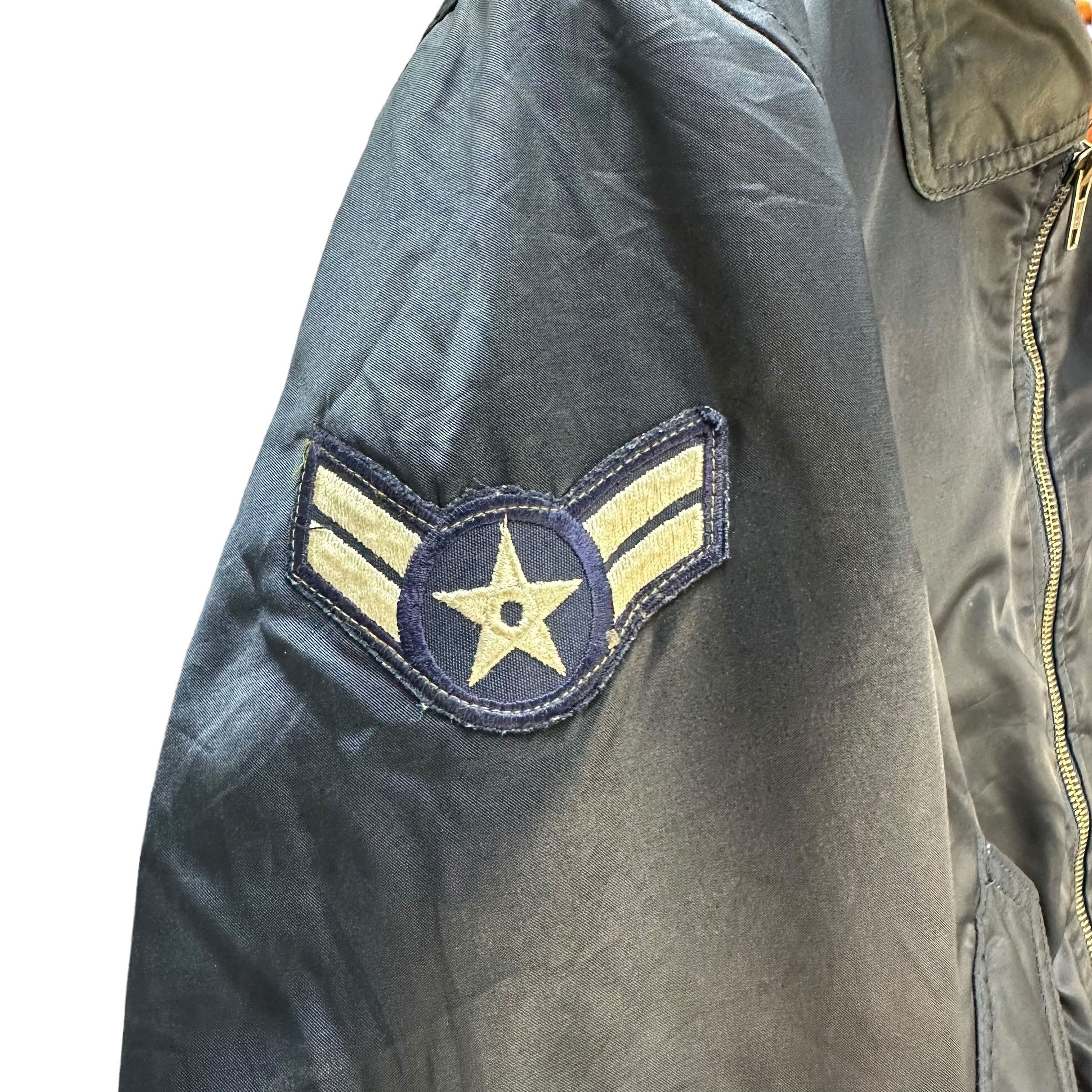 Vintage MA1 Flight Jacket US AIR FORCE TOMCAT Patches #A46-1082 Size US L / EU 52-54 / 3 - 8 Thumbnail