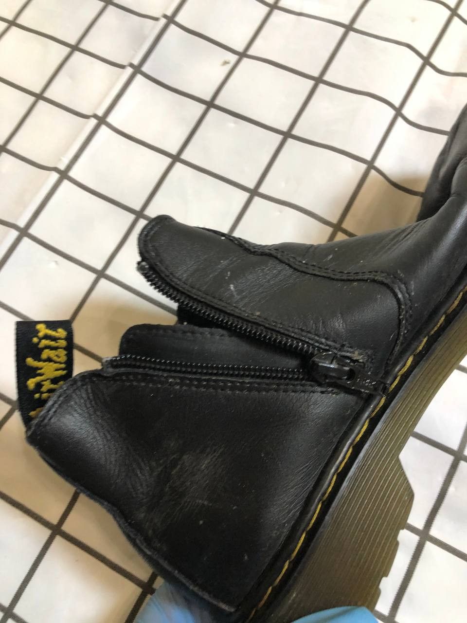 Dr. Martens Dr Martens Black Leather Zip Up Ankle Boots Size US 4 / IT 34 - 10 Thumbnail
