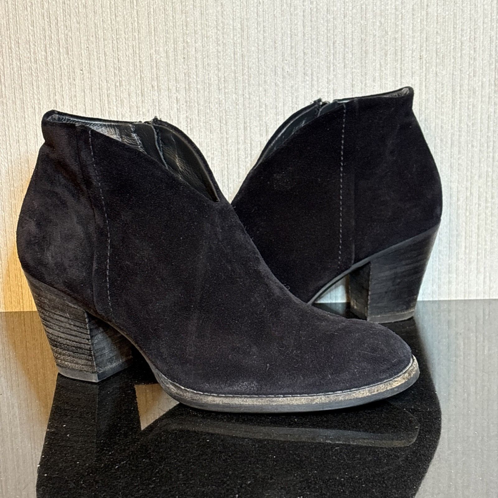 Other Paul Green Delgado Ankle Boots Womens 7 Black Distressed Sue Size US 7 / IT 37 - 1 Thumbnail