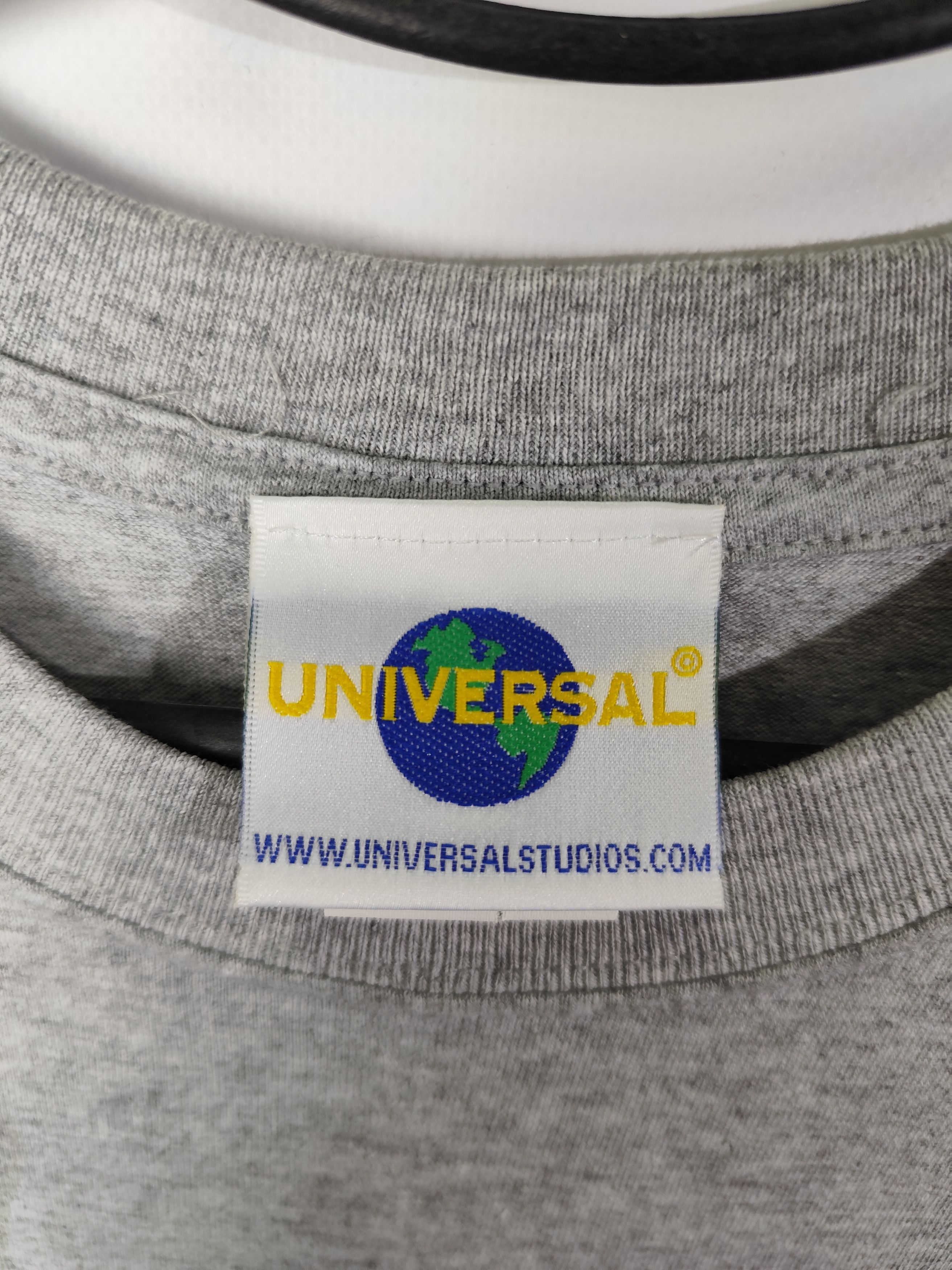 Universal Studios Vintage streetwear y2k 90s Universal Studios T Shirt Sz L Size US L / EU 52-54 / 3 - 3 Thumbnail