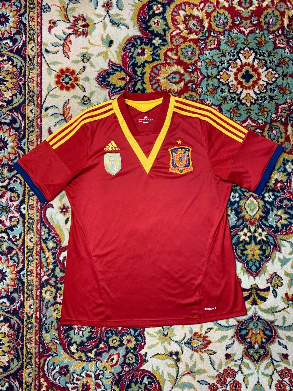 Adidas SPAIN 2013 2014 HOME JERSEY ideal condition, size Xl Size US XL / EU 56 / 4 - 1 Thumbnail