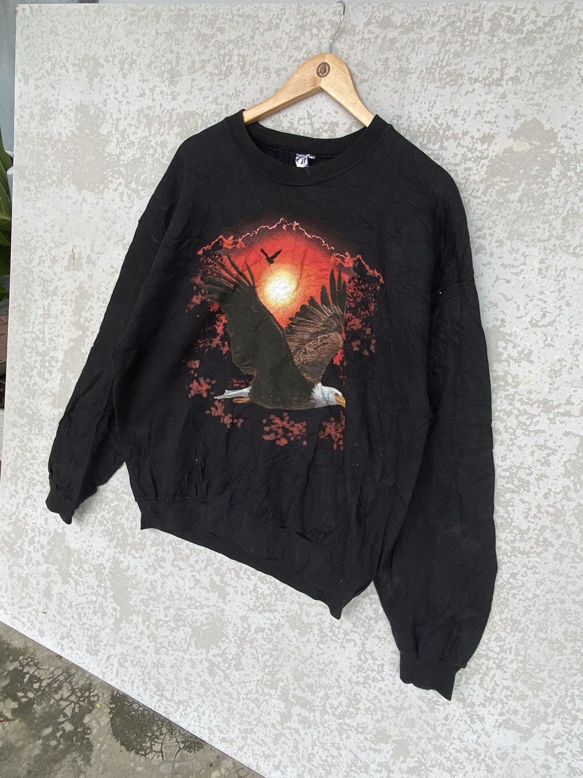 Other Vintage Jerzees Big Logo Printed Crewneck Sweatshirt Black Size US L / EU 52-54 / 3 - 2 Thumbnail