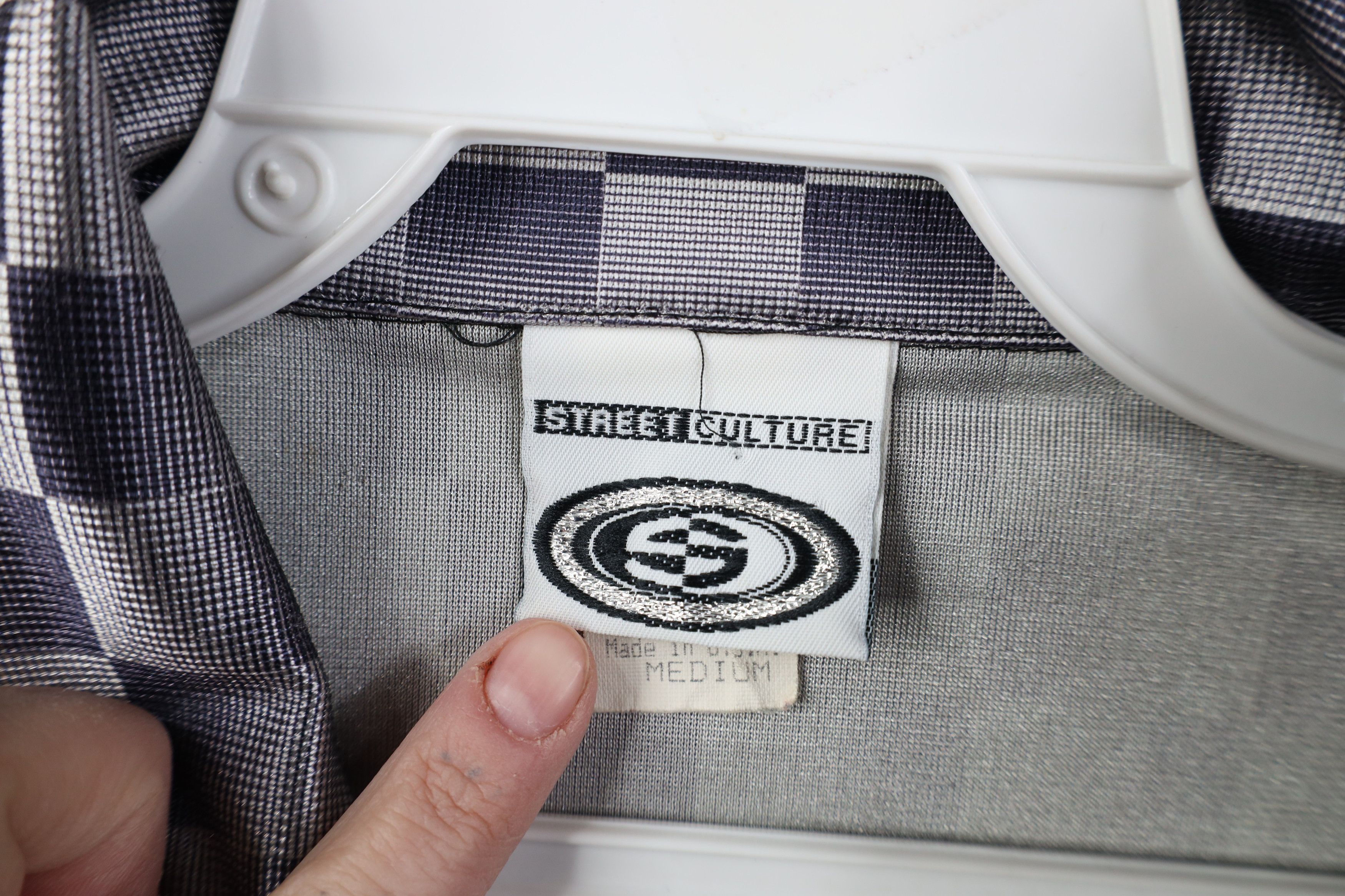 Vintage Vintage 90s Y2K Streetwear Dance Rave EDM Button Shirt USA Size US M / EU 48-50 / 2 - 7 Thumbnail