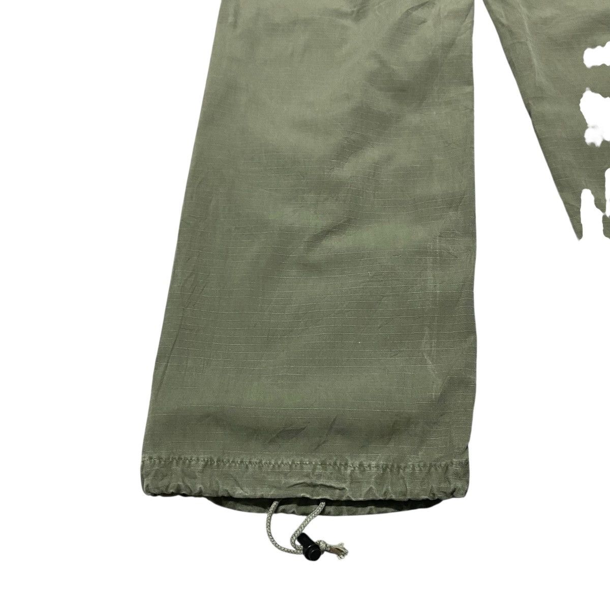 Vintage Vintage 60s Vietnam War Ripstop Poplin Trouser OG-107 Size US 30 / EU 46 - 13 Thumbnail