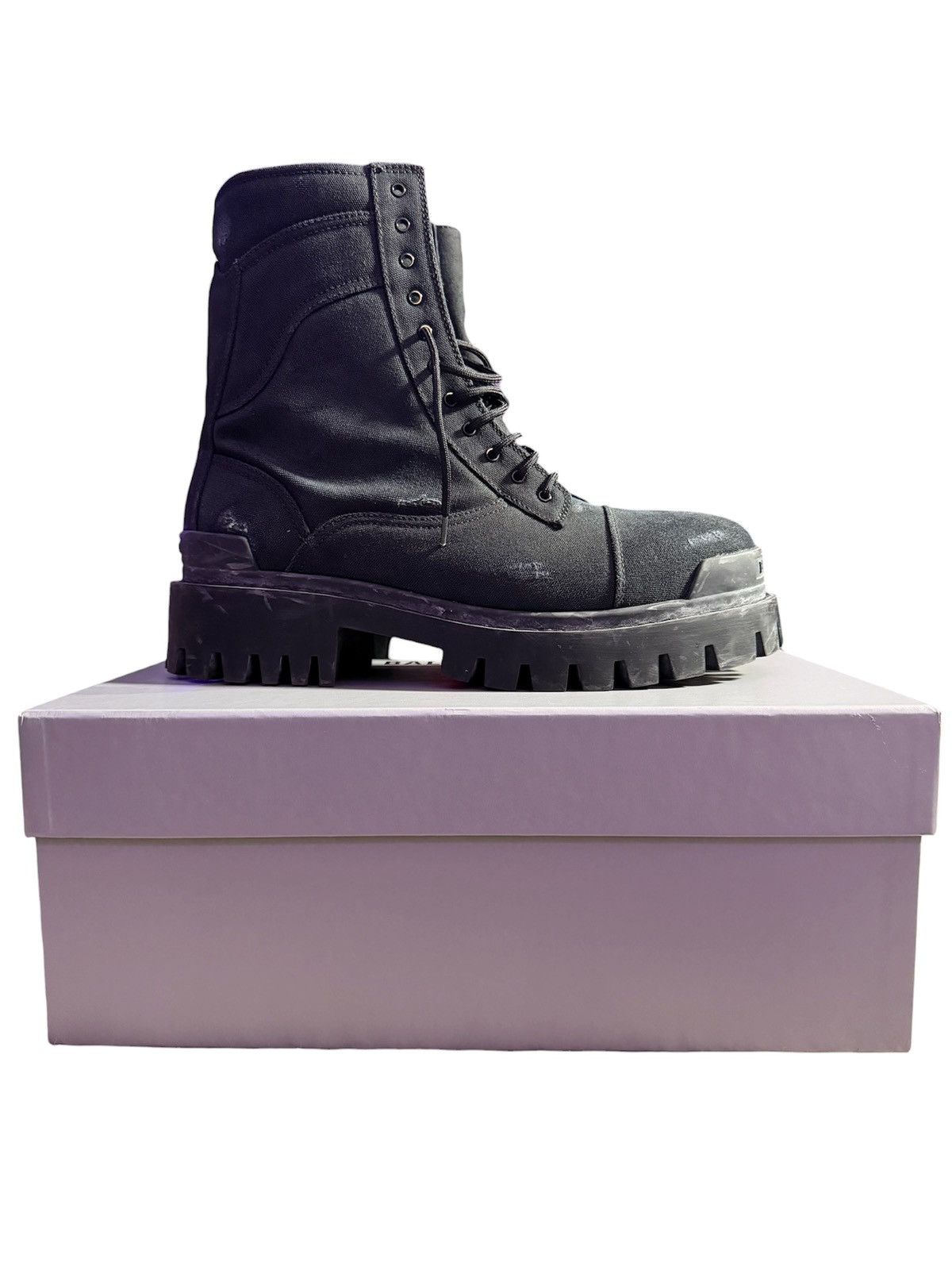 Balenciaga Balenciaga Combat Strike Boot Size US 11 / EU 44 - 2 Thumbnail