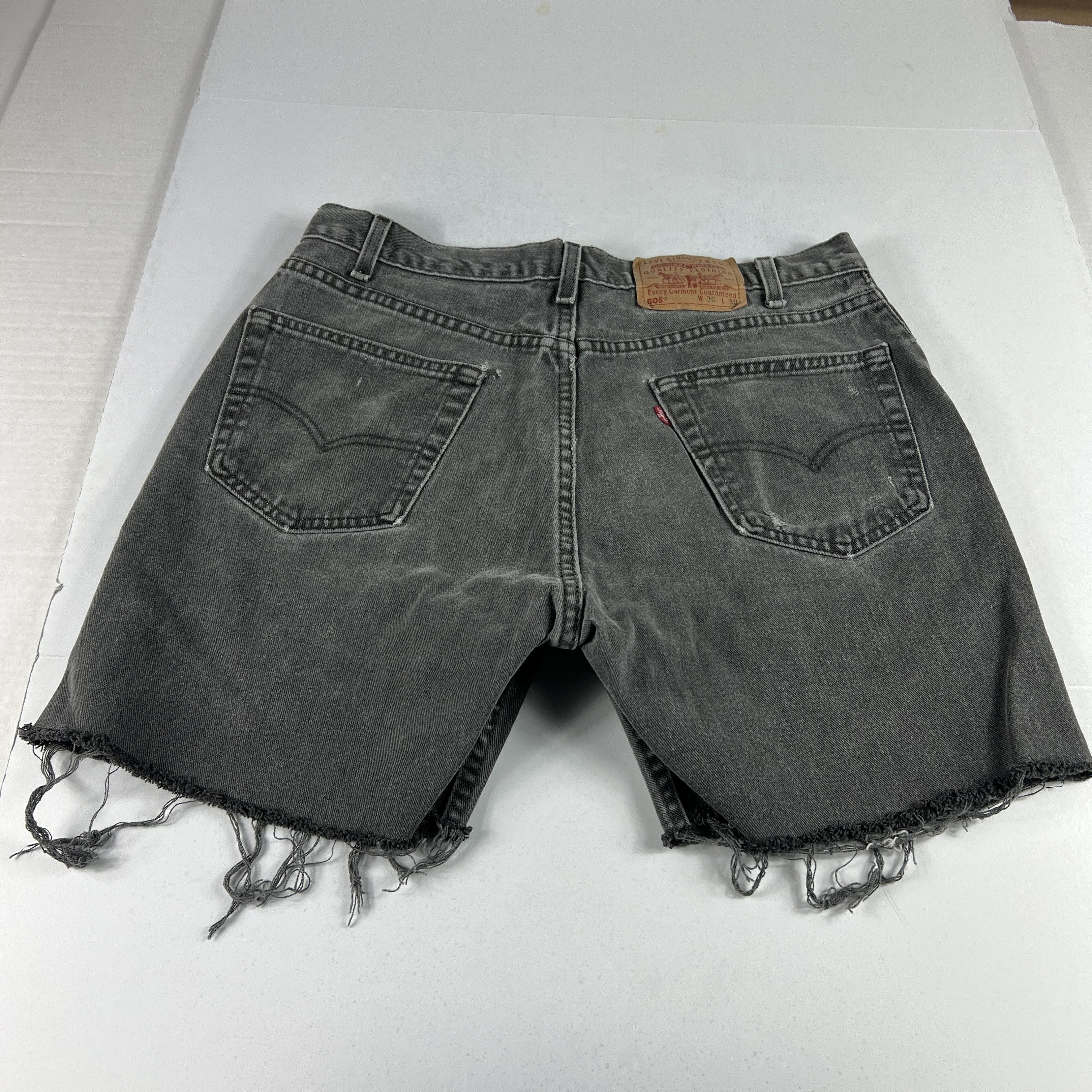 Levi's × Vintage Y2K Levi's Jean Shorts 505 Faded Cut Off Cotton Denim Jorts Size US 34 / EU 50 - 11 Thumbnail