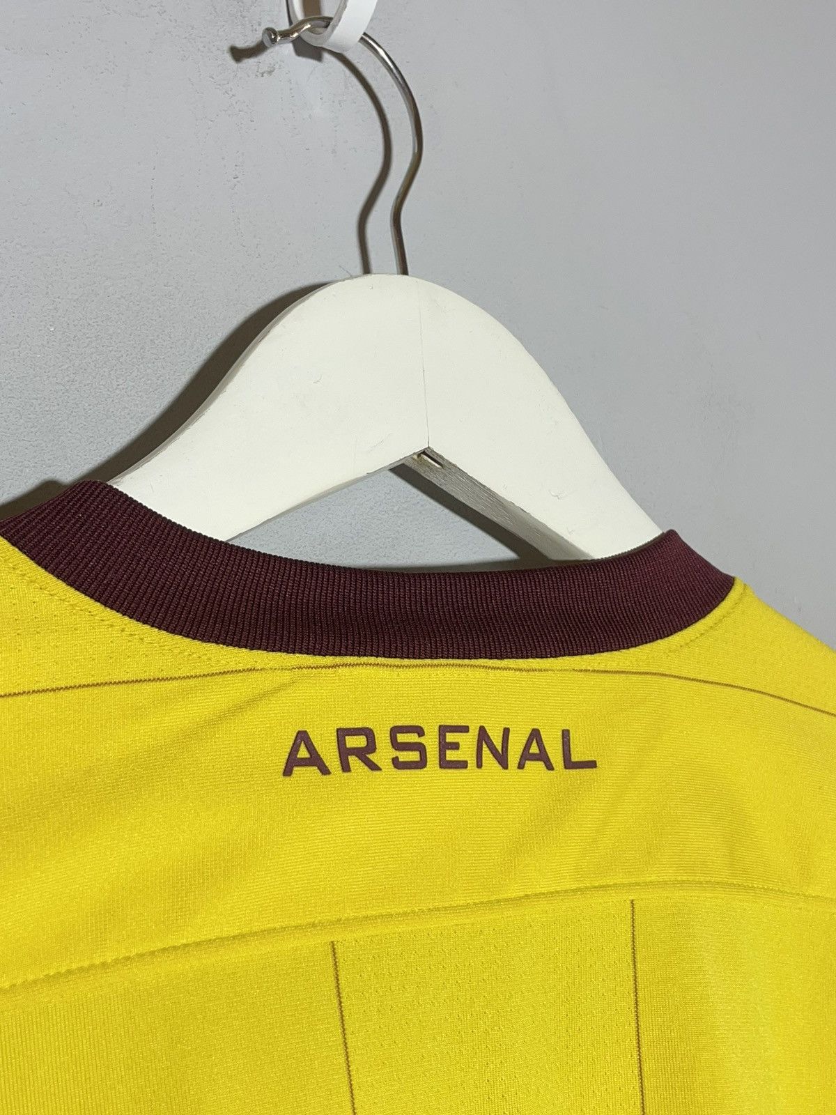 Nike Arsenal FC Nike 2012/13 Third Y2k Streetwear Football Shirt Size US M / EU 48-50 / 2 - 10 Thumbnail
