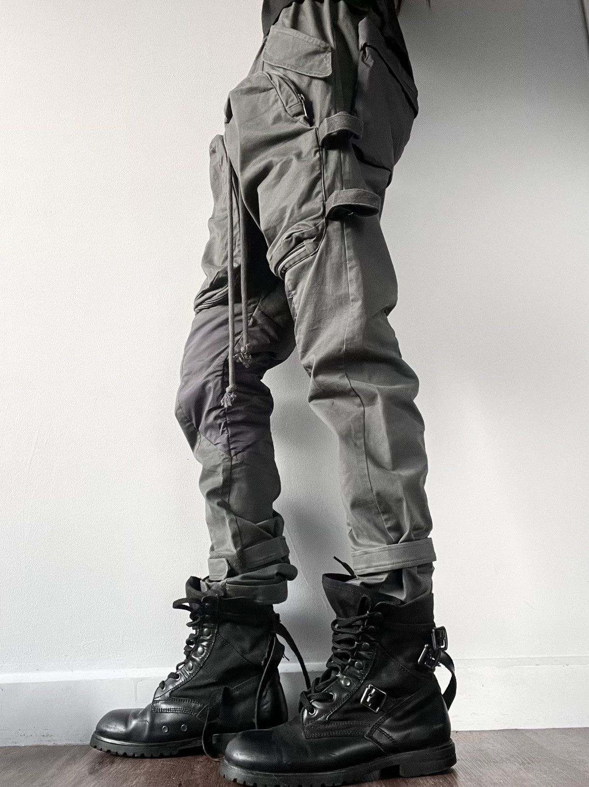 Japanese Brand Japanese Brand Multi Pocket Cargo Pants Size US 32 / EU 48 - 3 Thumbnail