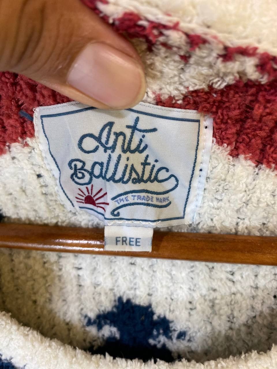 Japanese Brand anti balistic navajo design sweater very nice design Size US M / EU 48-50 / 2 - 3 Thumbnail