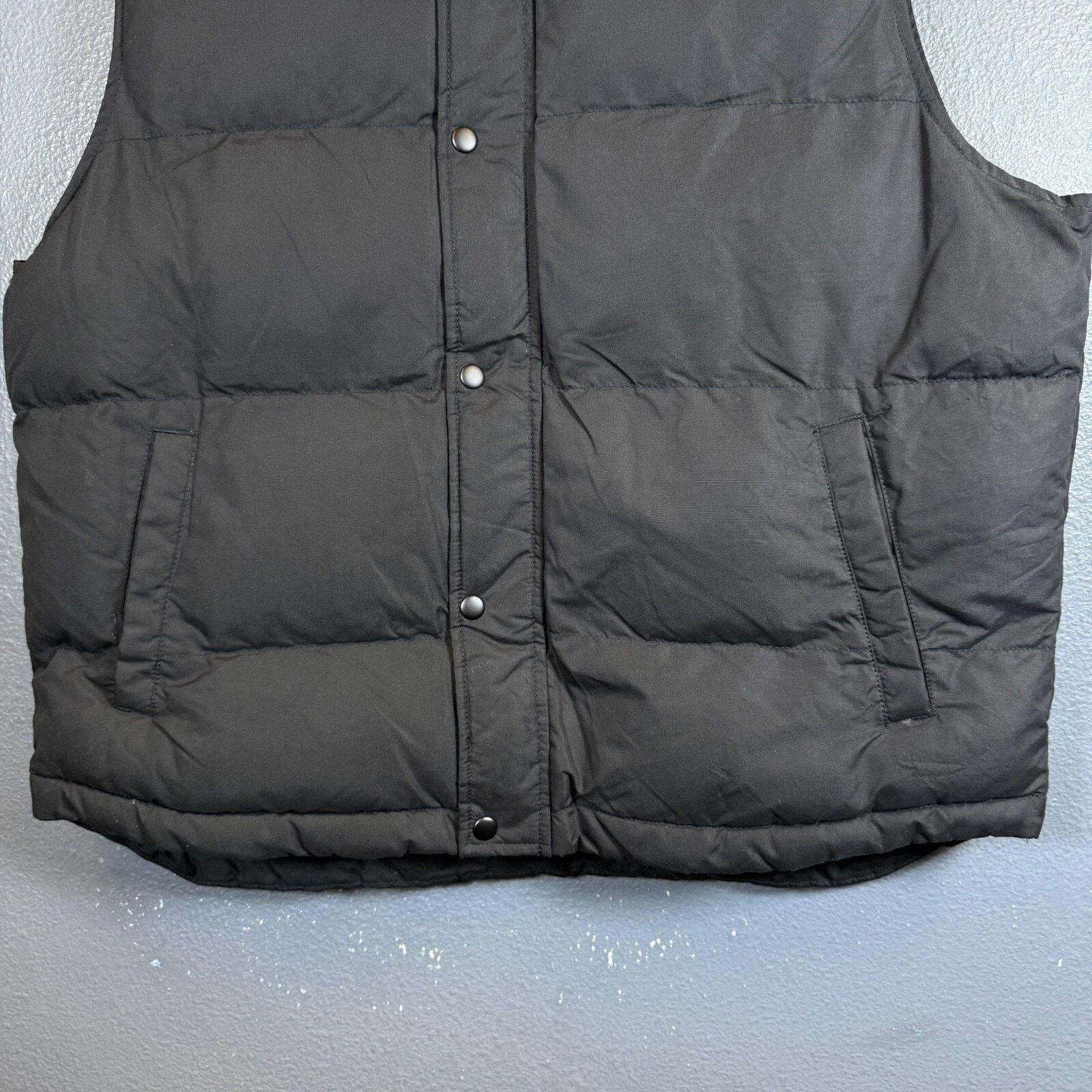 St. Johns Bay St John’s Bay XL men’s black down vest NWT Size US XL / EU 56 / 4 - 3 Thumbnail