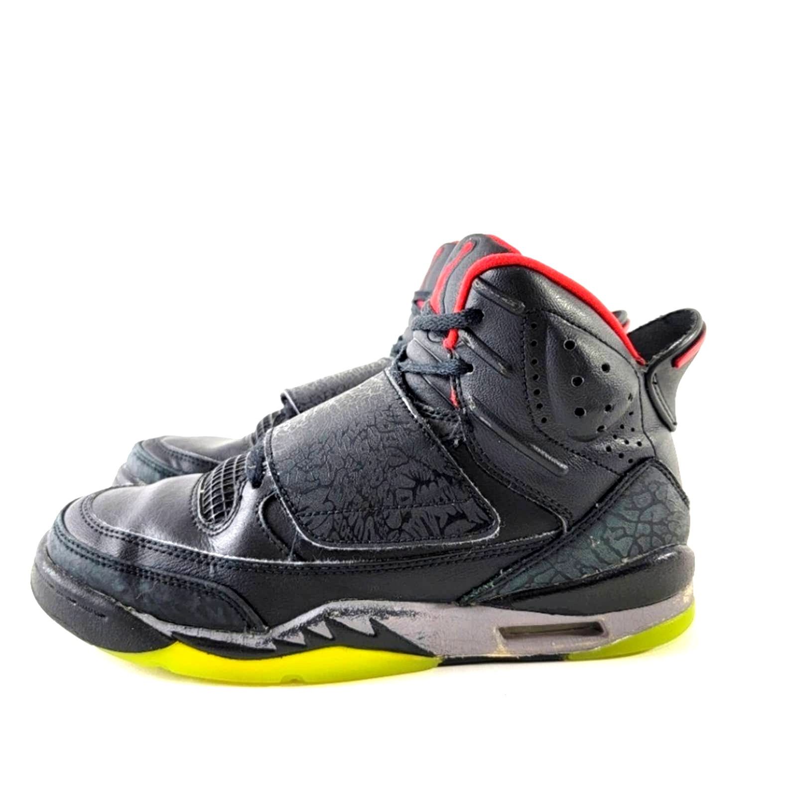 Nike Nike Air Jordan Son of Mars (BG) Size US 6 / IT 36 - 1 Thumbnail