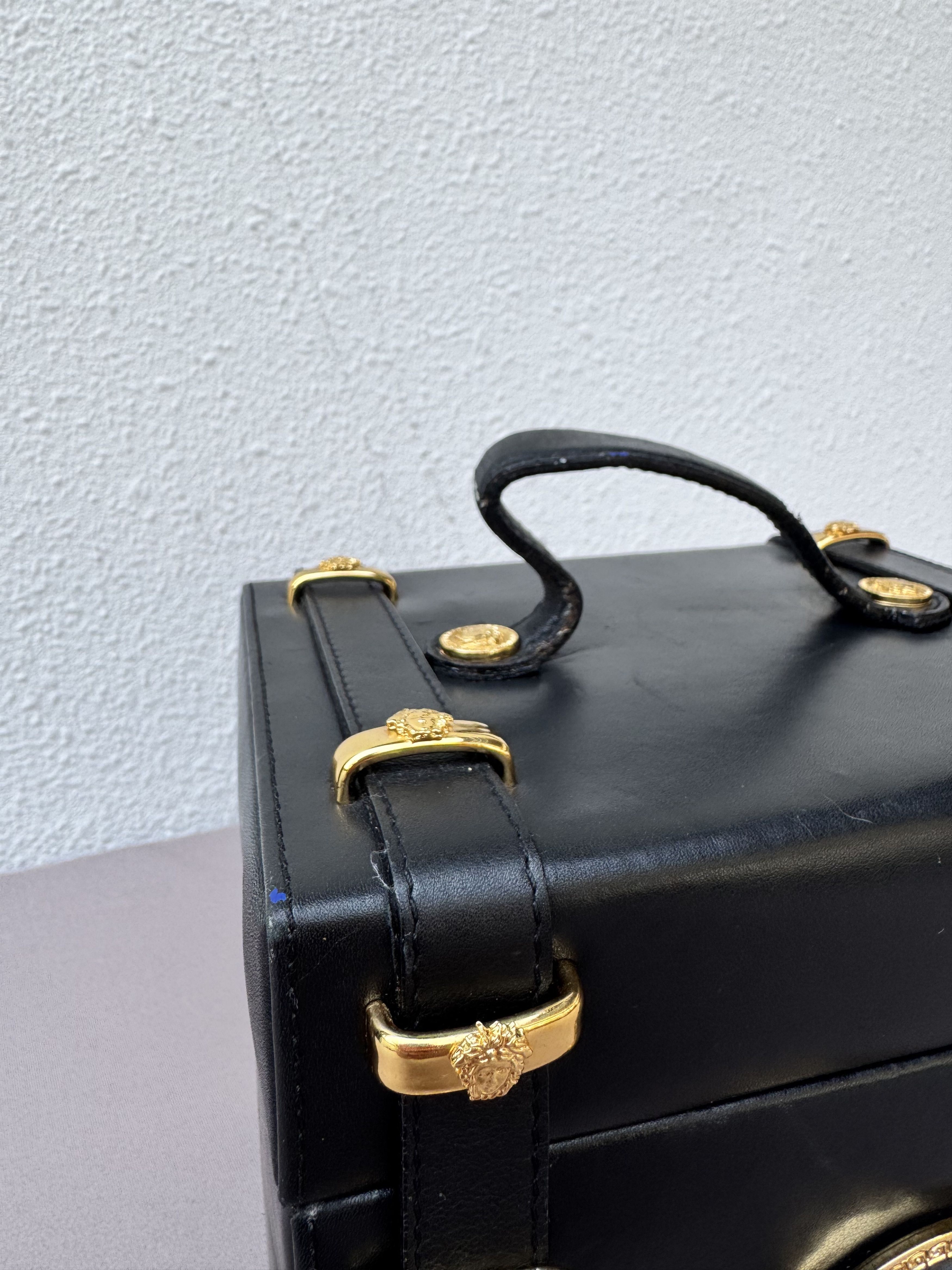 Versace Gianni Versace Couture Medusa Vanity Bag Size ONE SIZE - 8 Thumbnail