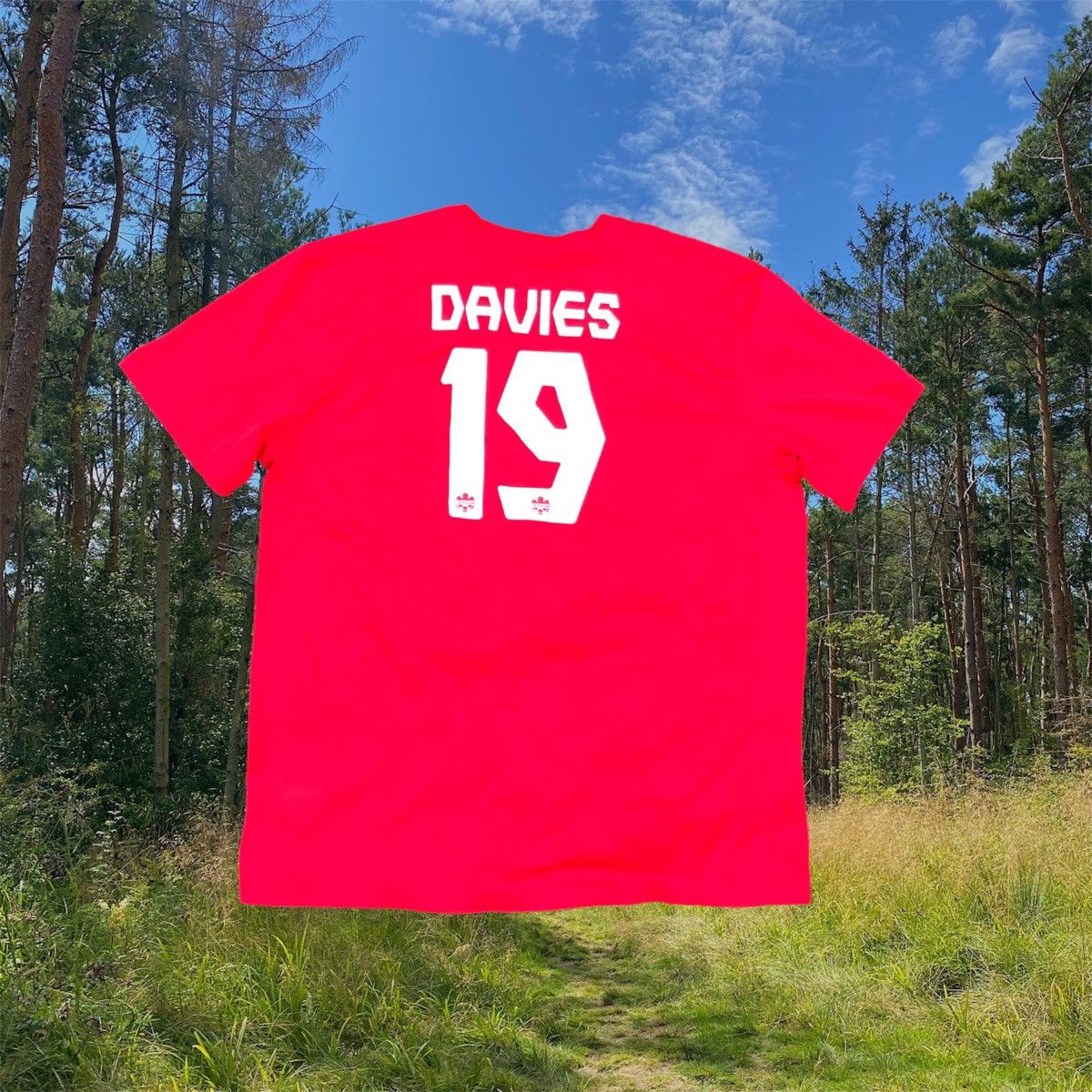 Nike Canada Alphonso Davies #19 Nike shirt Size US XL / EU 56 / 4 - 1 Thumbnail