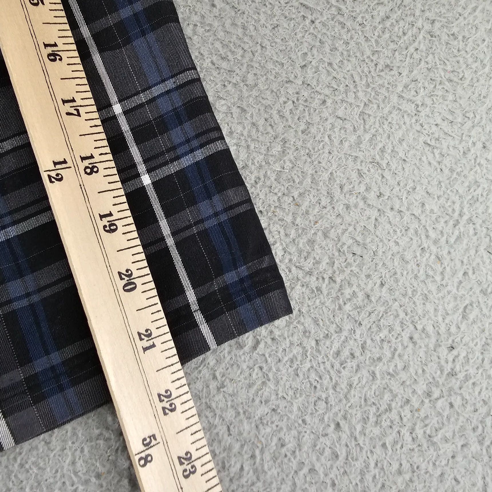 Hurley Hurley Mens Shorts 39 Gray Plaid Flat Front Chinos Outdoor Casual Travel Belt Loops Logo 39in Regular Polyester Breathable Quick Dry Size US 39 - 6 Thumbnail