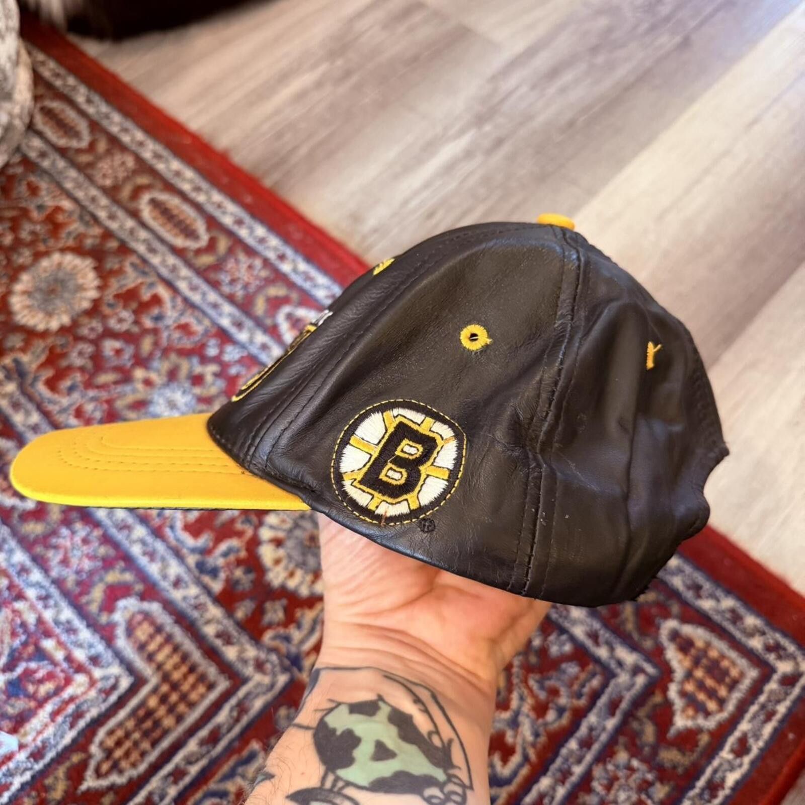 Other Vintage Boston bruins leather SnapBack hat 90s OS Size ONE SIZE - 3 Thumbnail