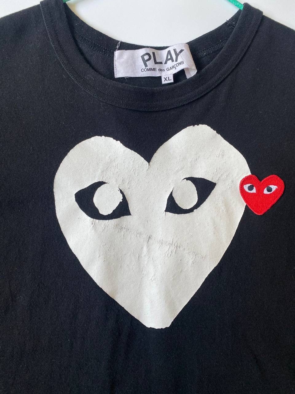 Comme des Garcons × Comme des Garcons PLAY × Japanese Brand Vintage CDG Comme Des Garçons Big Hearts T-shirt size M Size US M / EU 48-50 / 2 - 2 Thumbnail