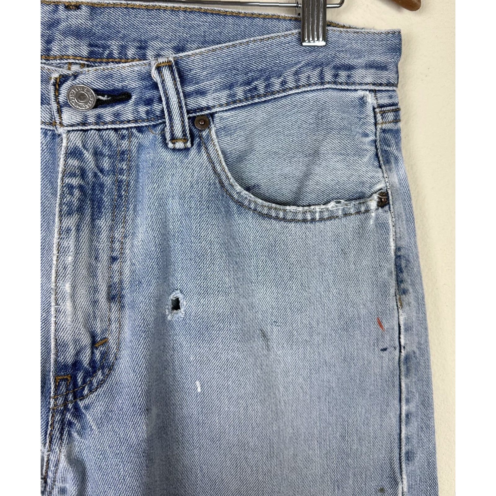Levi's VINTAGE Levi's 505 Denim Jeans 33x31 ACTUAL THRASHED Paint Splatter Workwear Distressed Holes 80s 90s Mens Jeans Size US 33 - 5 Thumbnail