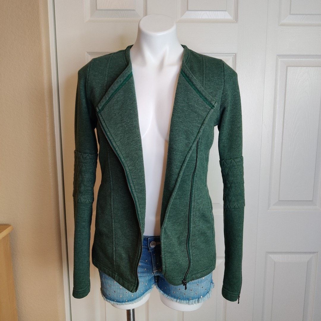 Under Armour Allseason gear fitted Studio Terry Moto jacket sz S Size S / US 4 / IT 40 - 9 Thumbnail