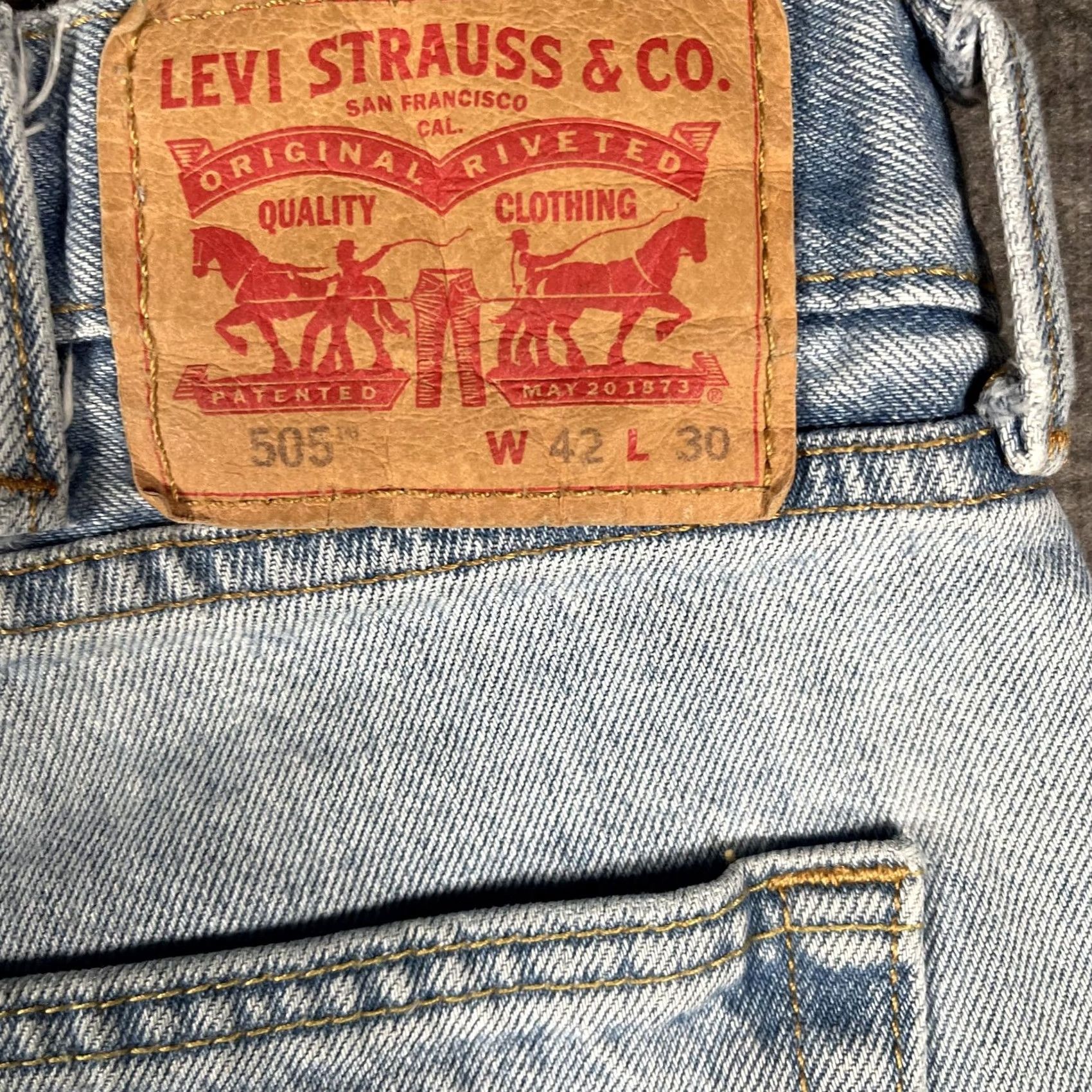 Levi's Levi's 505 Jeans Mens 41x30 Light Wash Blue Straight Regular Fit Denim Size US 42 / EU 58 - 4 Thumbnail