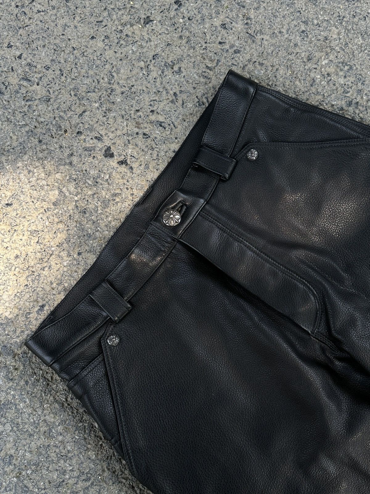 Chrome Hearts Chrome Hearts Fleur Knee Leather Pants Size US 32 / EU 48 - 5 Thumbnail