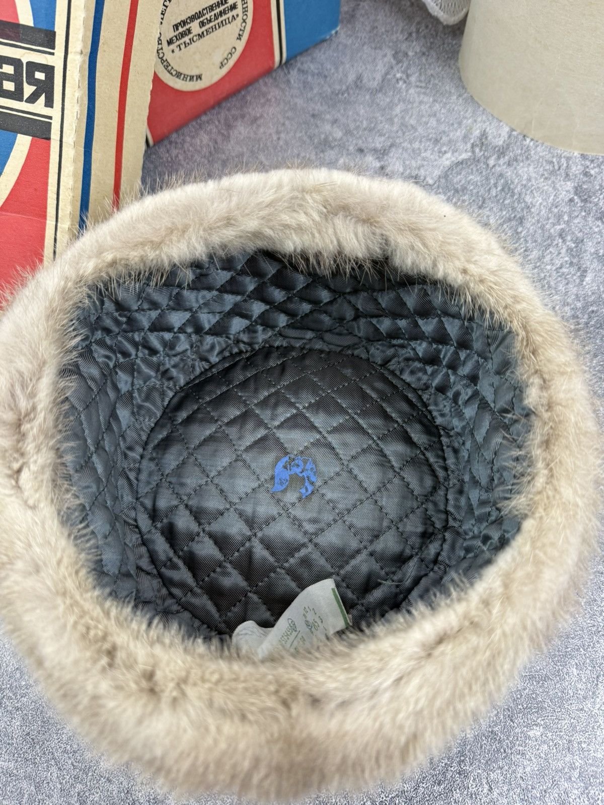 Japanese Brand Vintage Faded 90s Alt Fuzzy Mohair Ushanka USSR Hat Size ONE SIZE - 2 Thumbnail