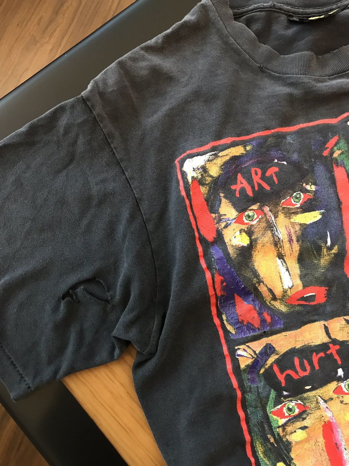 Vintage Vintage 90’s Fred Babb ‘Art Cant Hurt You’ Tshirt Size US L / EU 52-54 / 3 - 5 Thumbnail