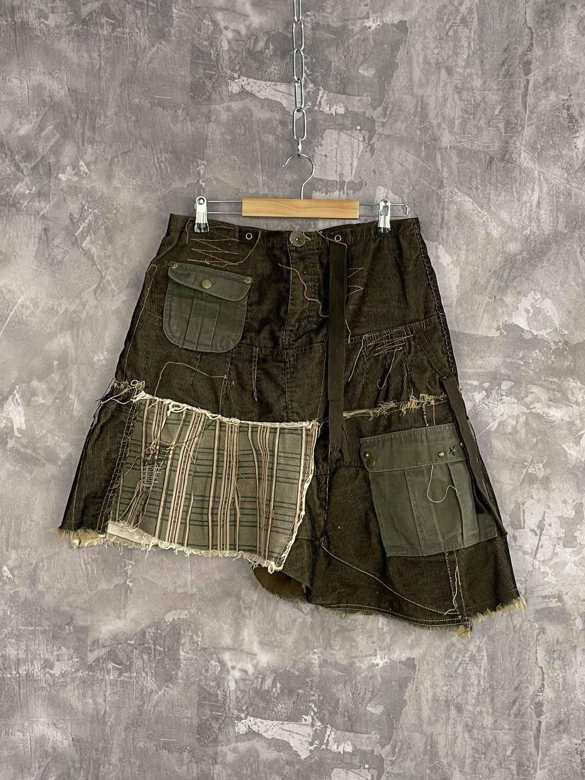 If Six Was Nine × Japanese Brand × Seditionaries Y2K Patchwork Punk Japanese Brand Rare Skirt Size 34" / US 12 / IT 48 - 1 Thumbnail