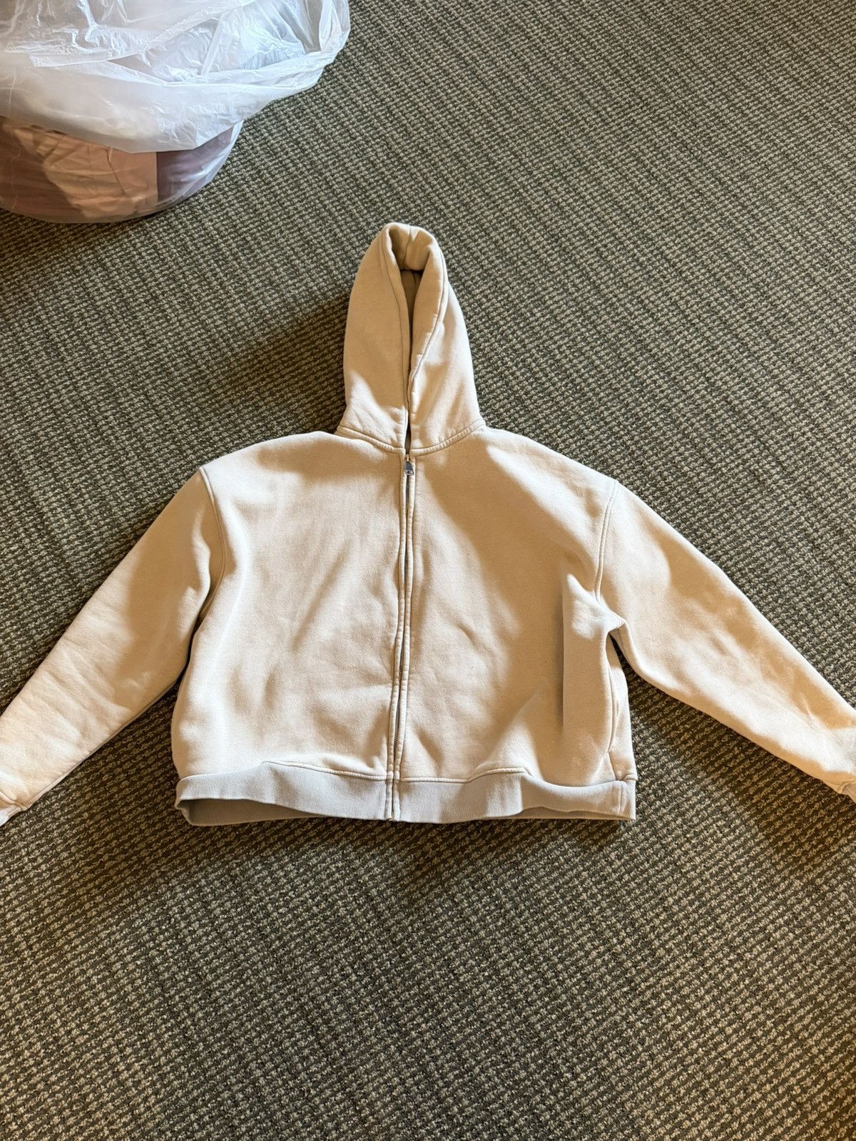 The GV Gallery The GV Gallery Raspberry Hills size small Size US S / EU 44-46 / 1 - 2 Thumbnail