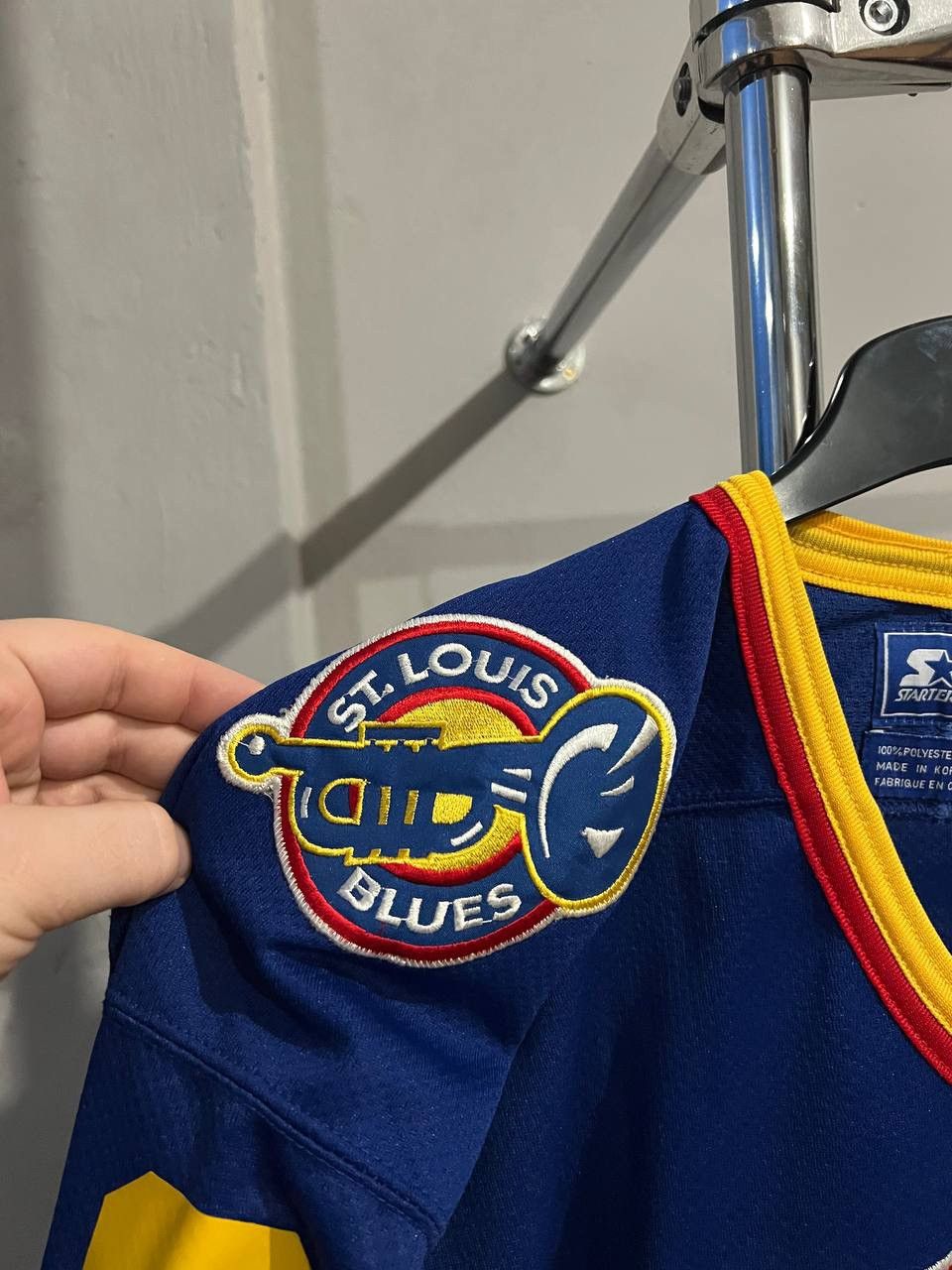 NHL 90’S ST LOUIS BLUES #3 STARTER HOCKEY JERSEY SHIRT SIZE L Size US L / EU 52-54 / 3 - 8 Thumbnail