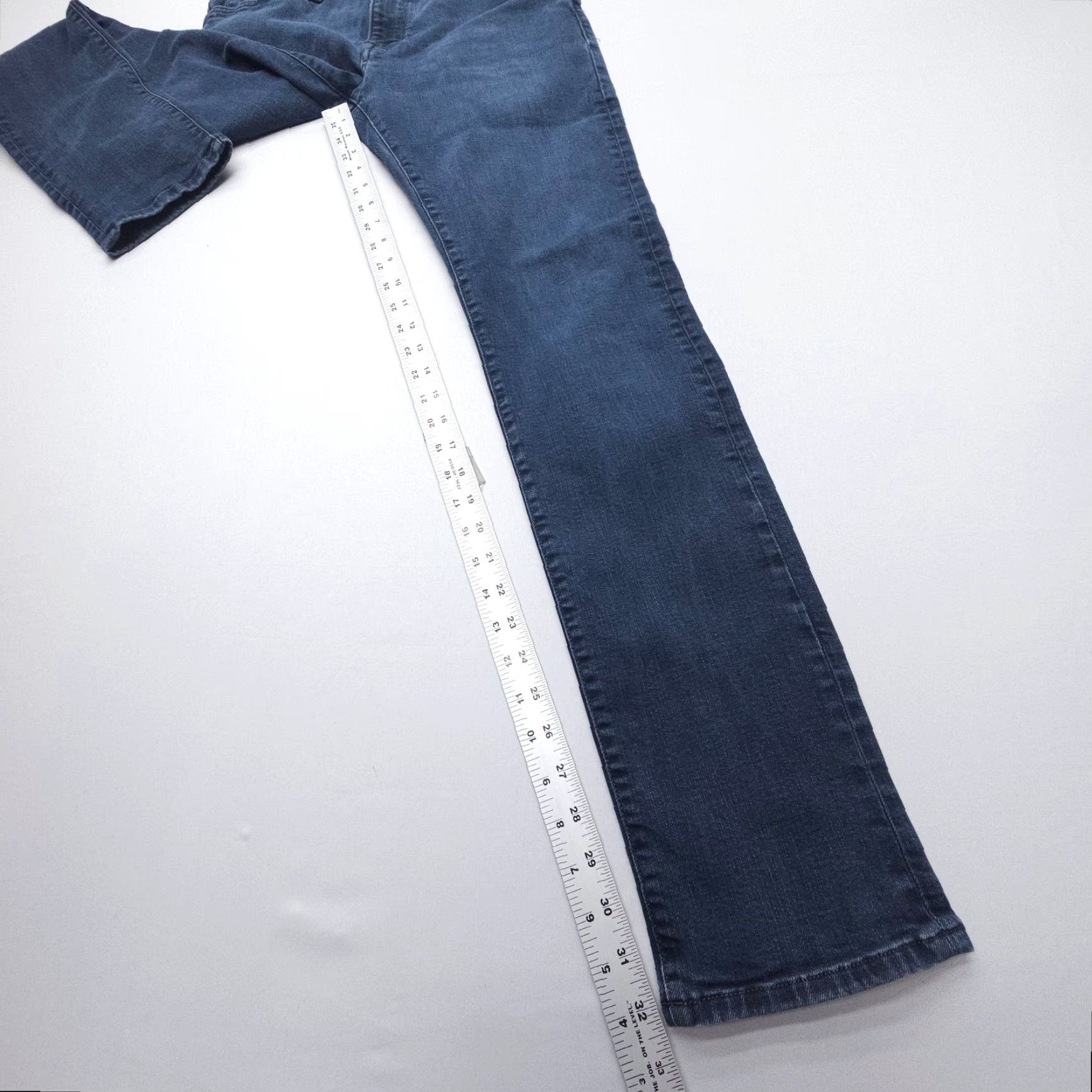 Vintage 34 Heritage Jeans Mens 34 Heritage Jeans Mid Rise Tapered 31 x 32 Dark Blue Slim 5-Pocket Denim Cotton Blend Shirt? Size US 31 - 6 Thumbnail