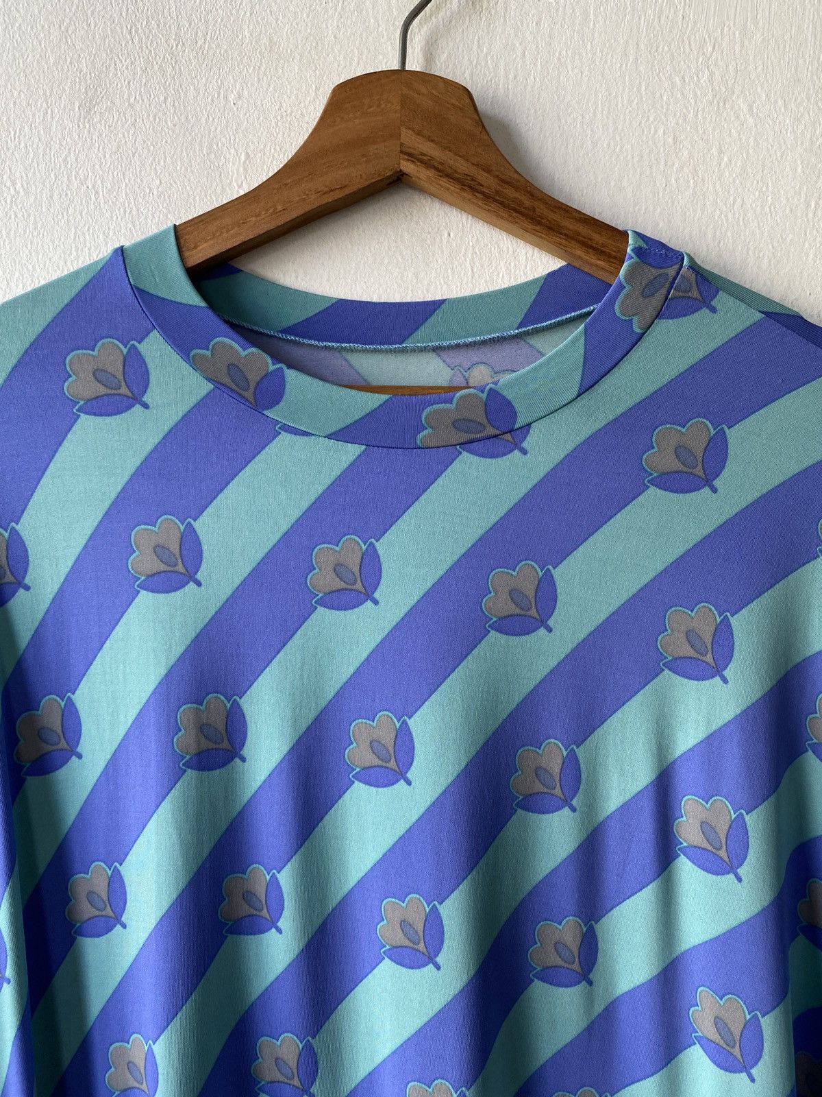 Maison Margiela MM6 Floral Motif Stripe Casual Rayon T Shirt Size M / US 6-8 / IT 42-44 - 3 Thumbnail