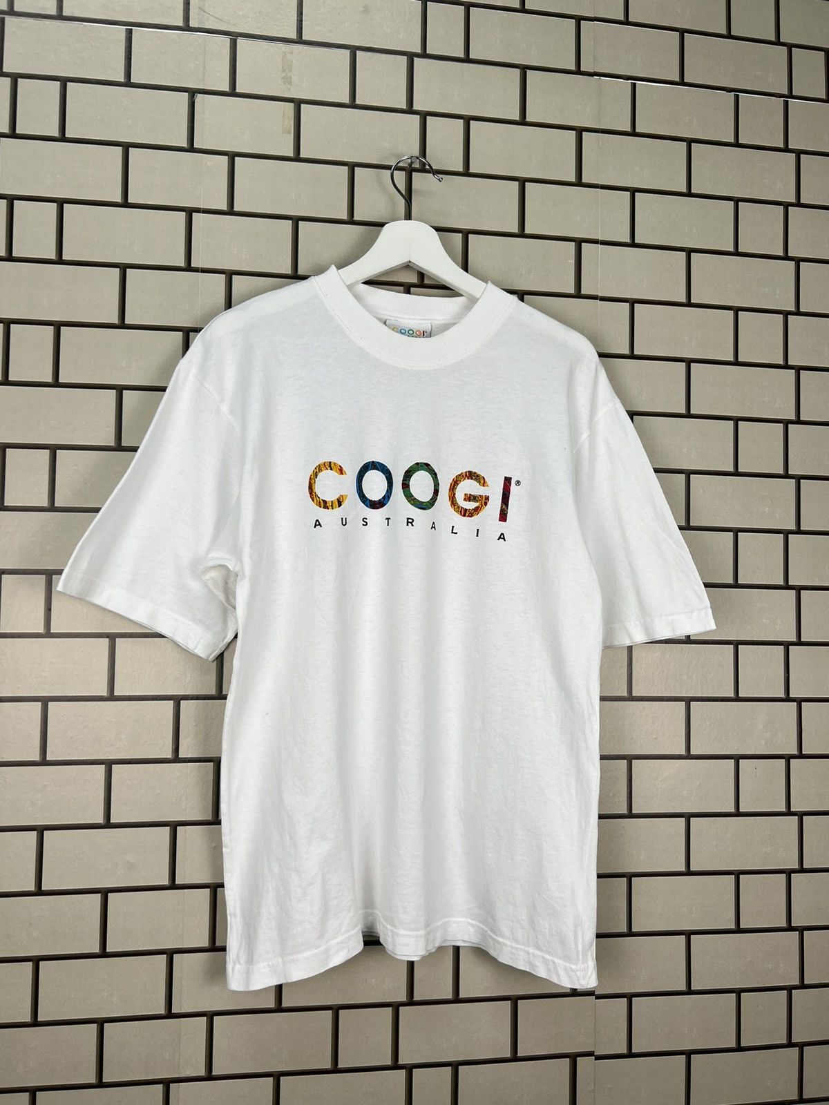 Coogi × Vintage Coogi Australia Spellout White Tee Size US S / EU 44-46 / 1 - 2 Thumbnail