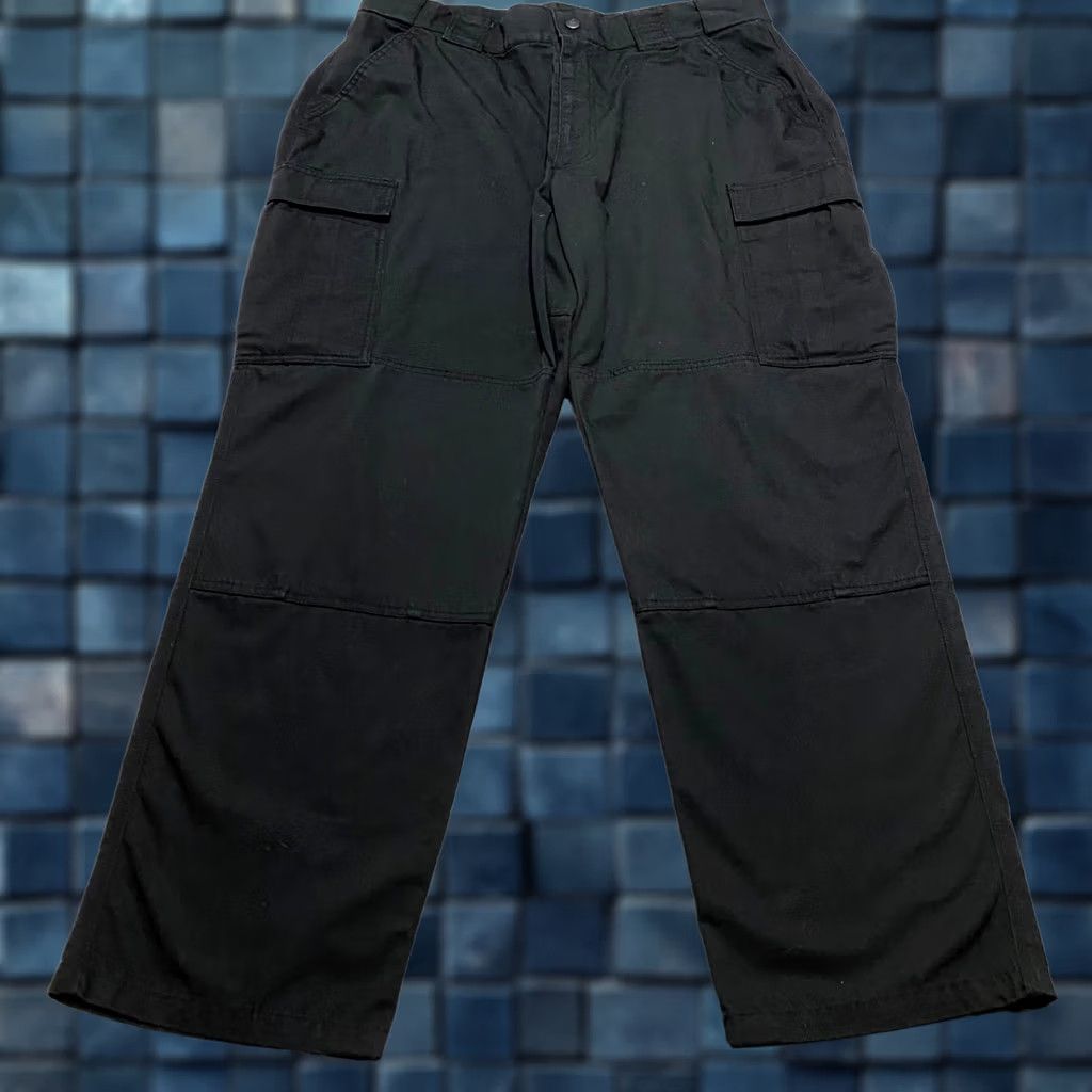 Vintage 5.11 Tactical Womens XL Pants Black Cargo Ripstop Utility Hiking Covert Ladies Regular 31in Inseam Cotton Polyester Size 40" / US 18 - 1 Thumbnail