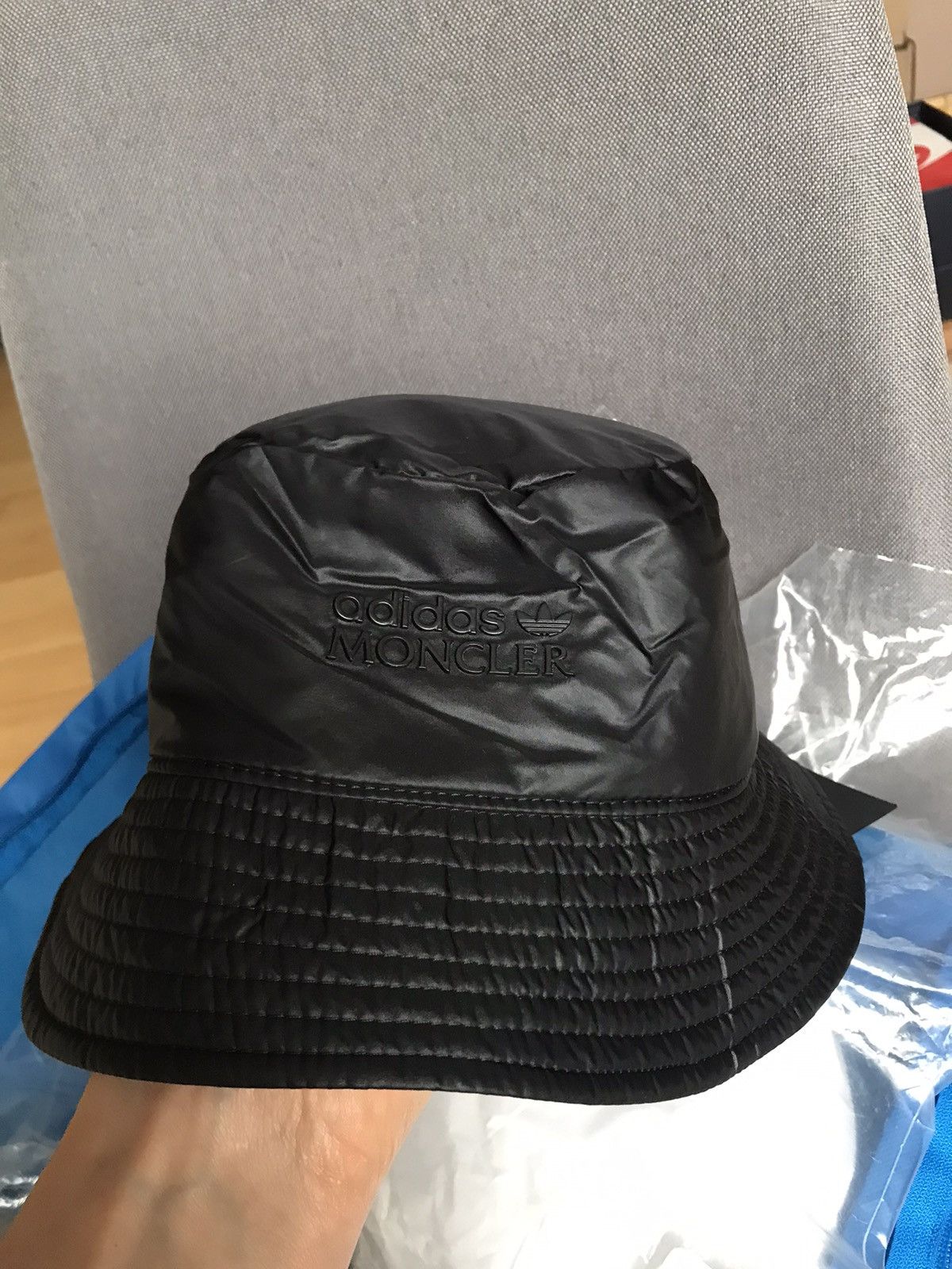 Moncler Moncler x Adidas size S shipping in EU Size ONE SIZE - 9 Thumbnail