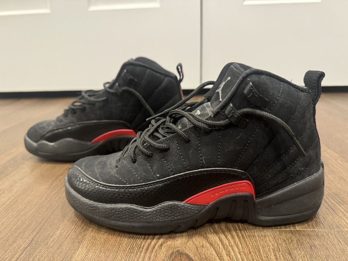 Jordan Brand Jordan 12 Retro Black Rush Pink Size US 5.5 / EU 38 - 2 Thumbnail