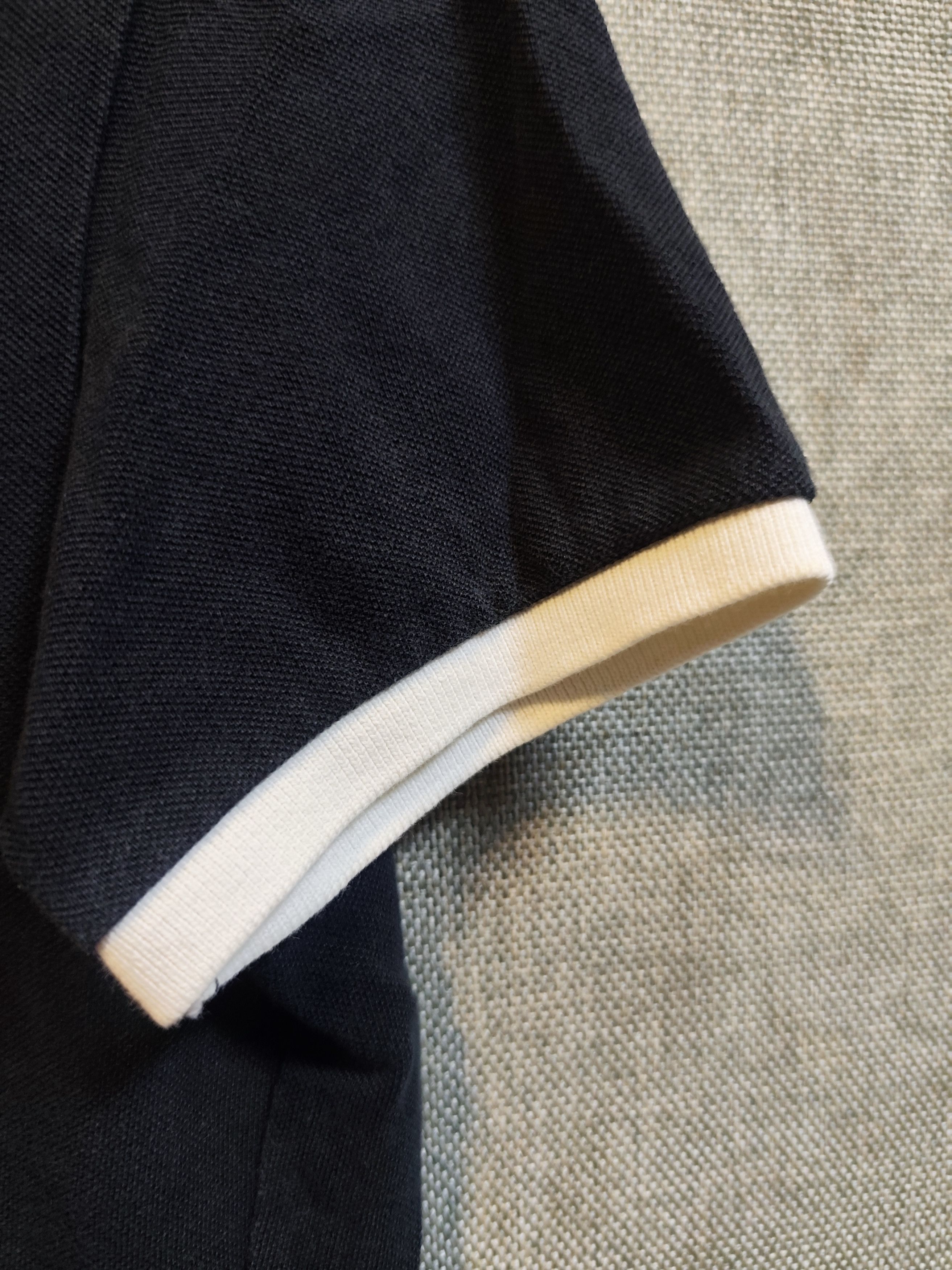 Moncler Moncler Polo Shirt Size US S / EU 44-46 / 1 - 2 Thumbnail