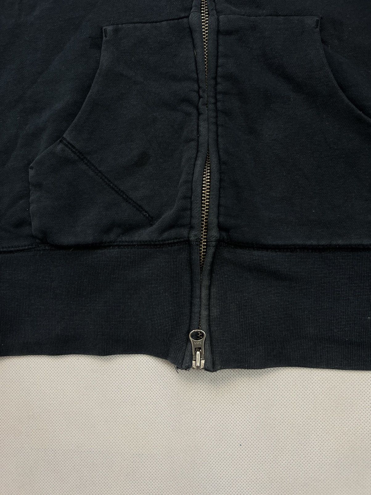 Nike Hoodie Nike small logo y2k zipped black Size L / US 10 / IT 46 - 4 Thumbnail