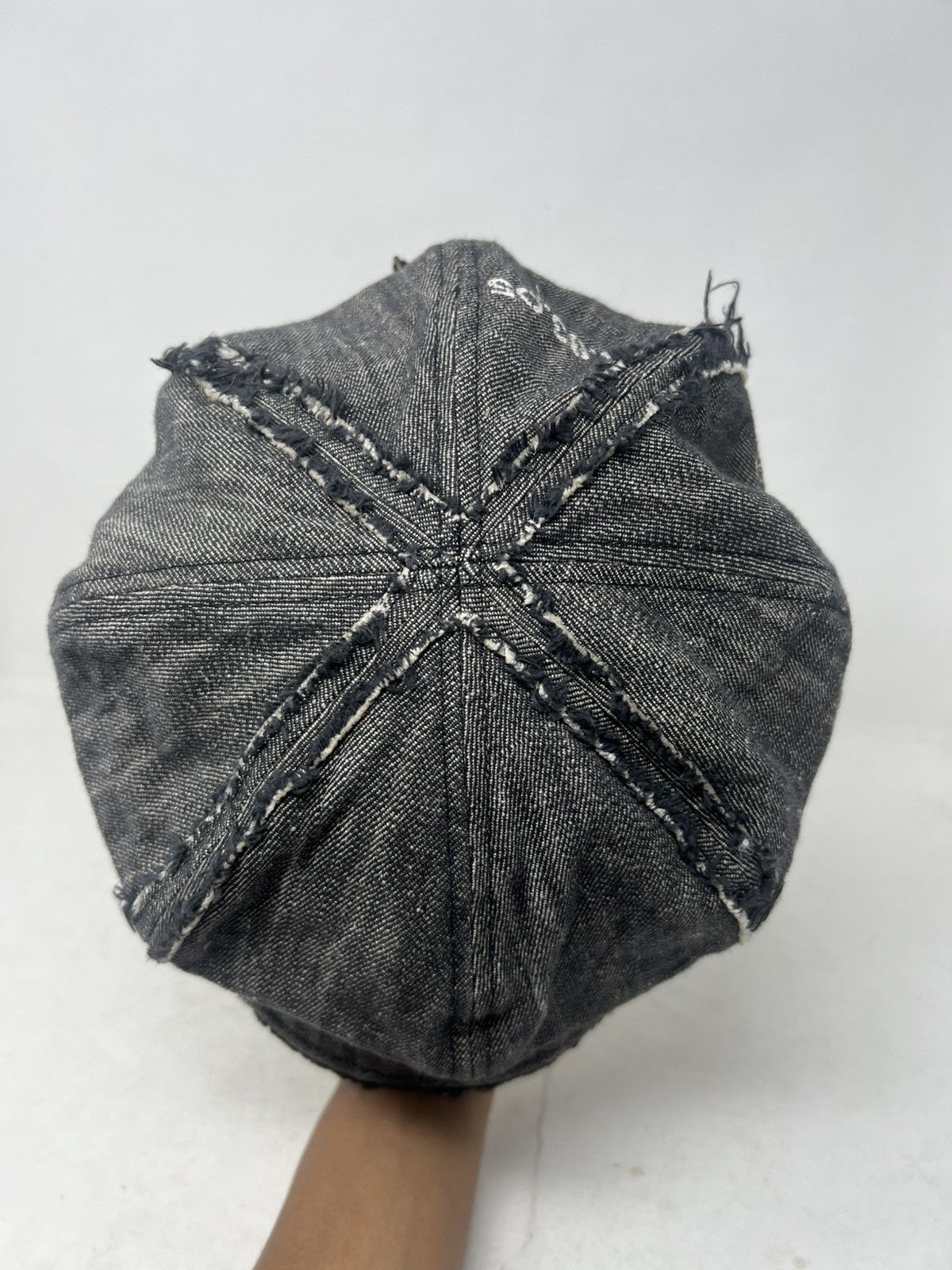Kangol KANGOL DIXIE DISTRESSED DENIM NEWSBOY CAP Size ONE SIZE - 6 Thumbnail