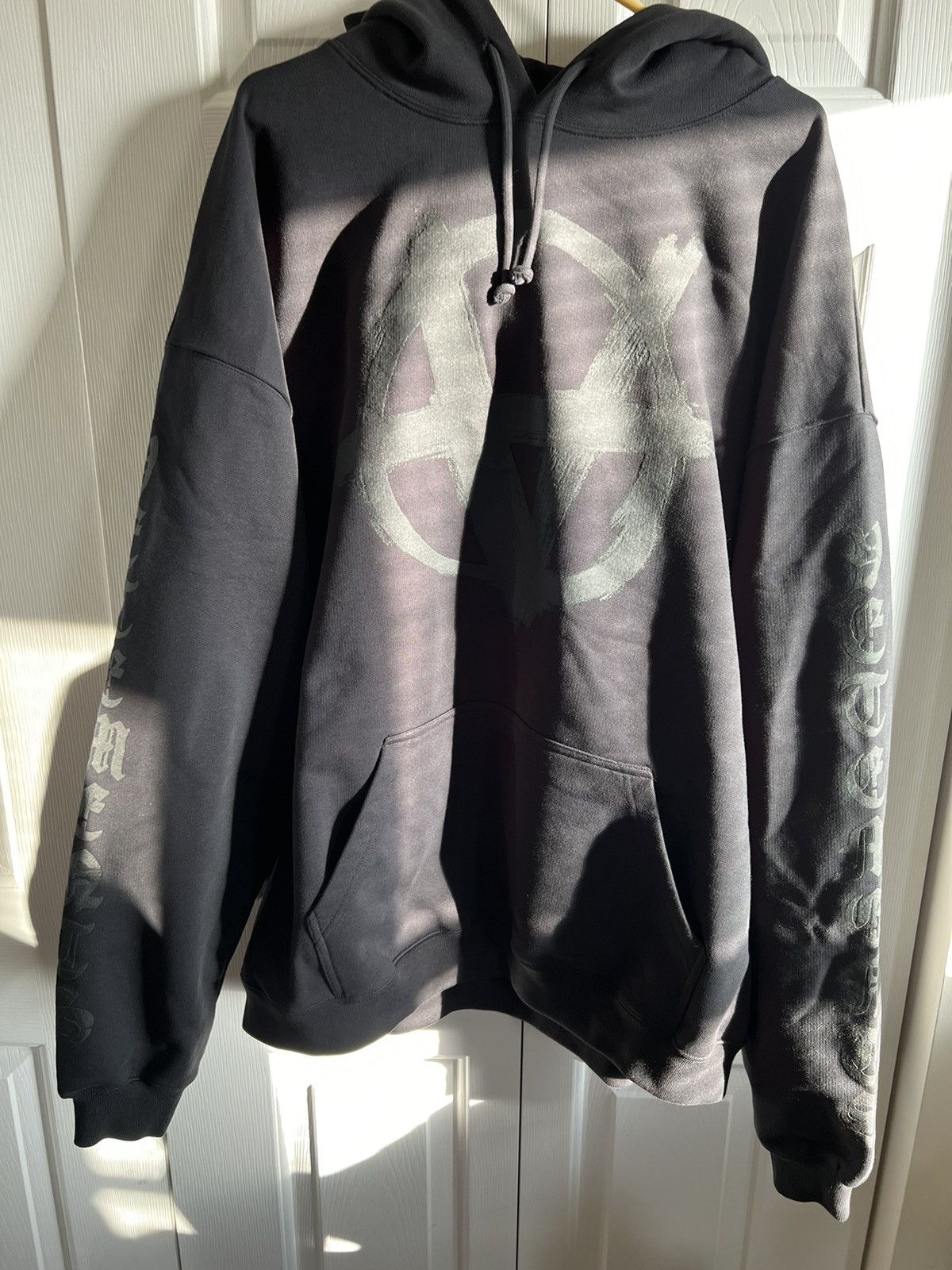 Vetements Double Anarchy hoodie size L Size US L / EU 52-54 / 3 - 3 Thumbnail